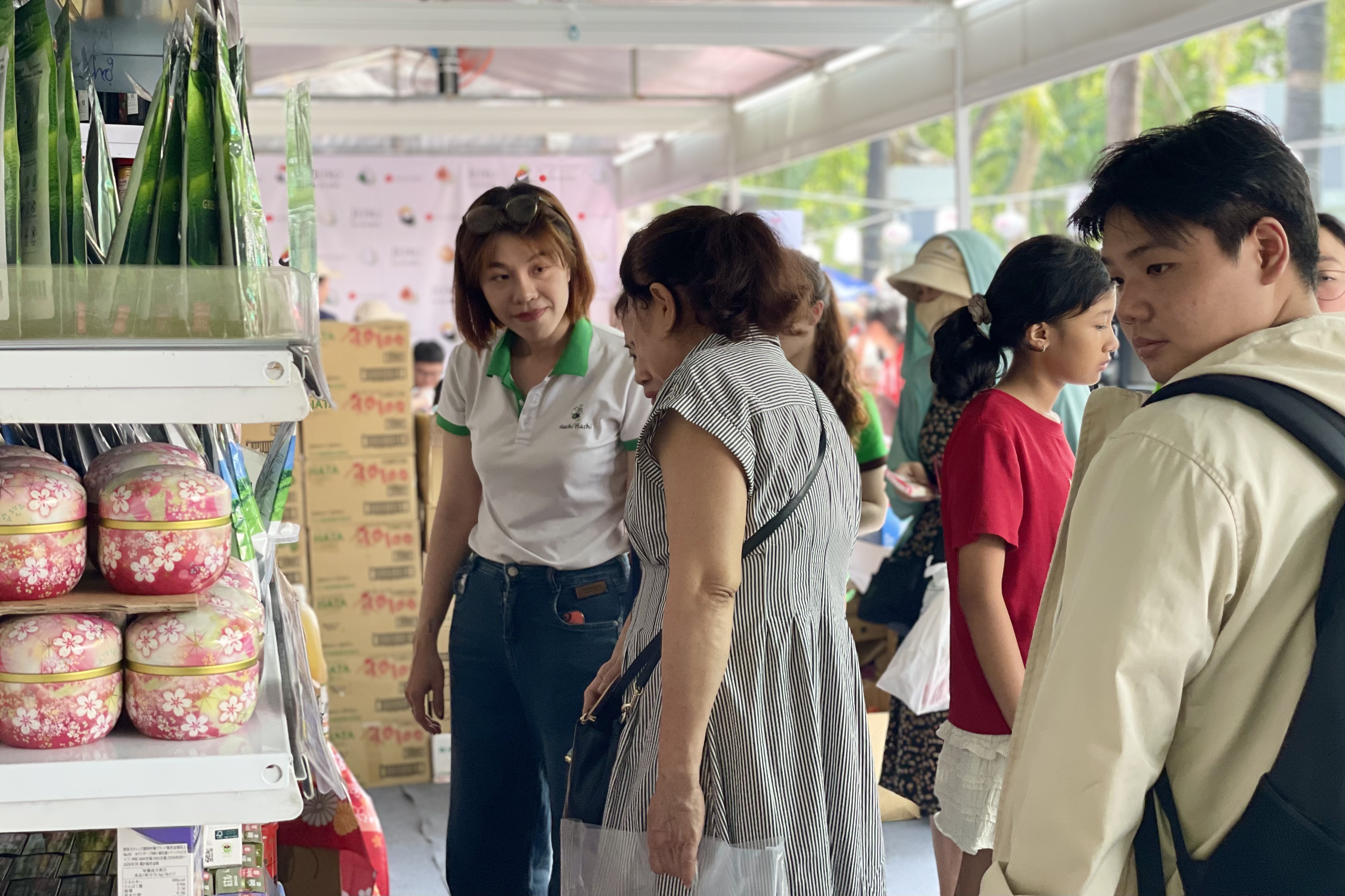 le hoi Viet - Nhat anh 4