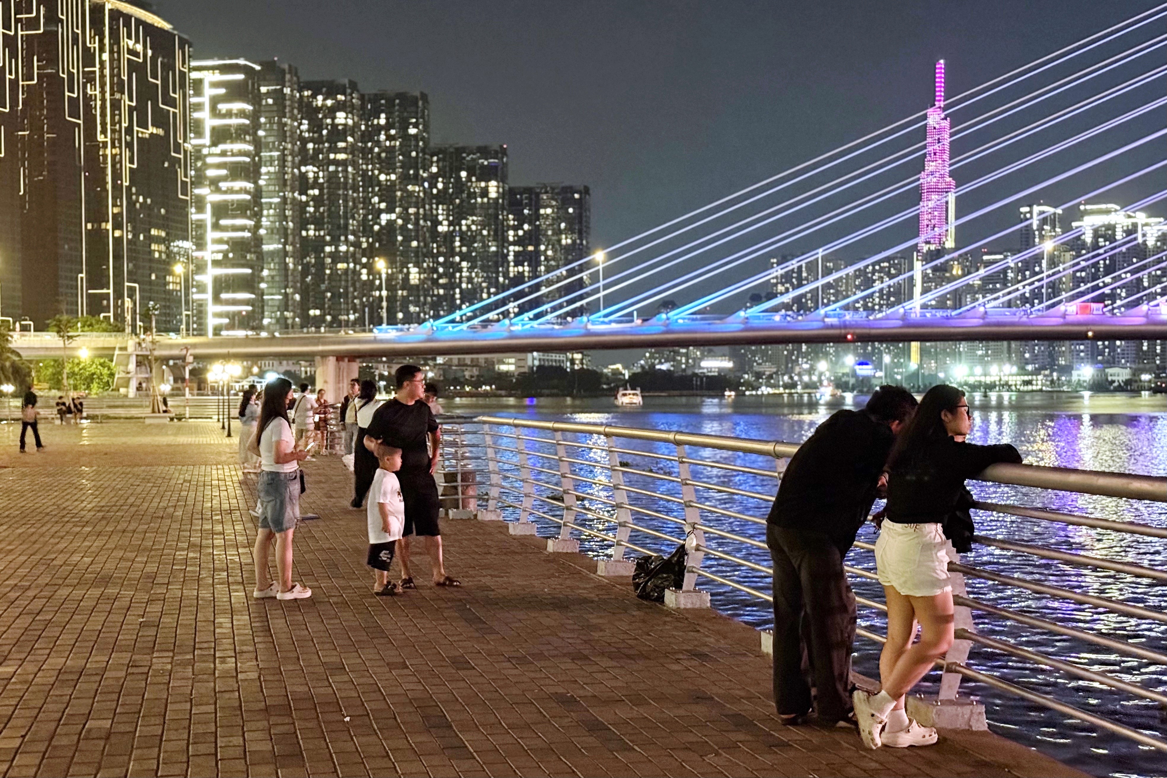 cong vien Bach Dang anh 7