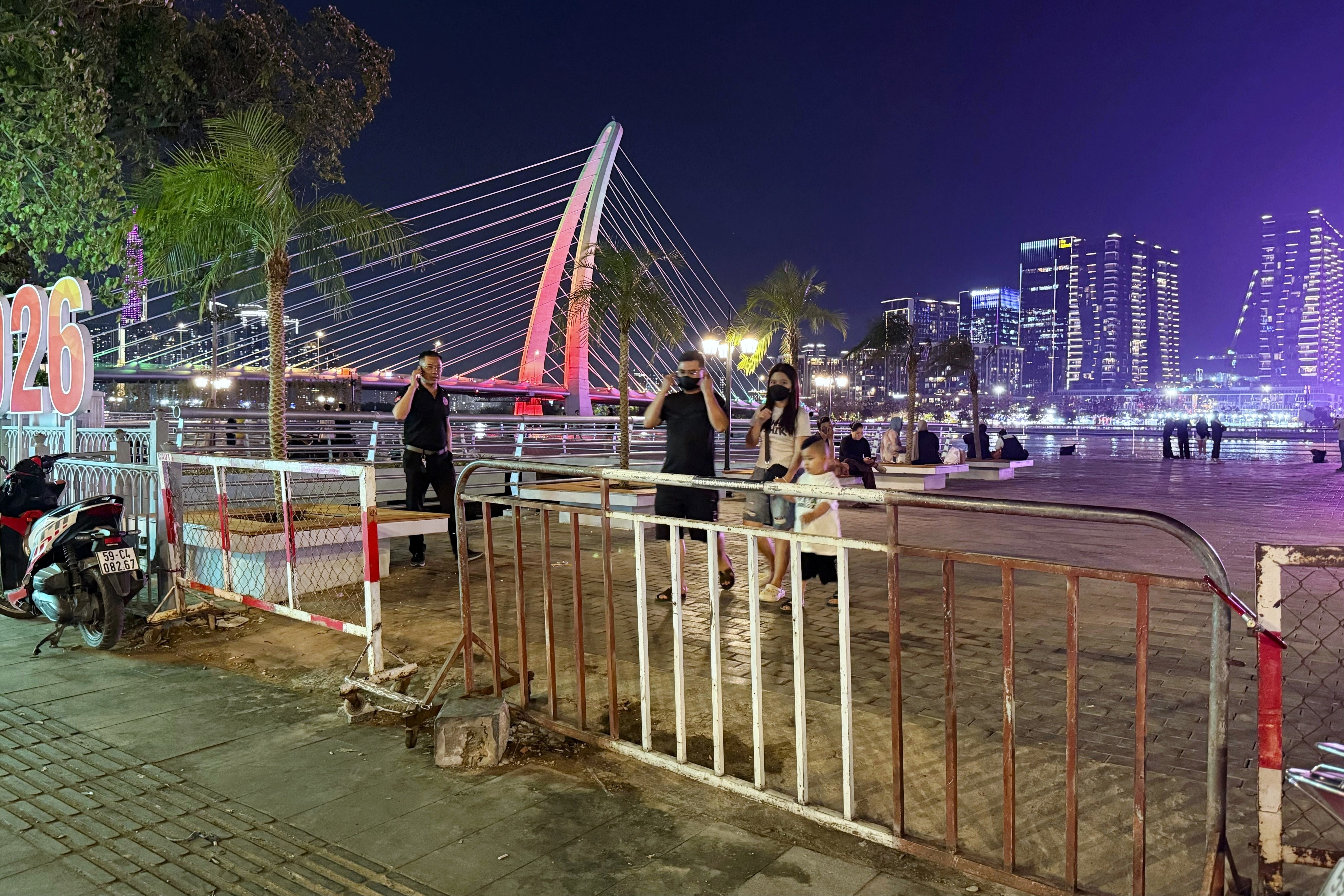 cong vien Bach Dang anh 5