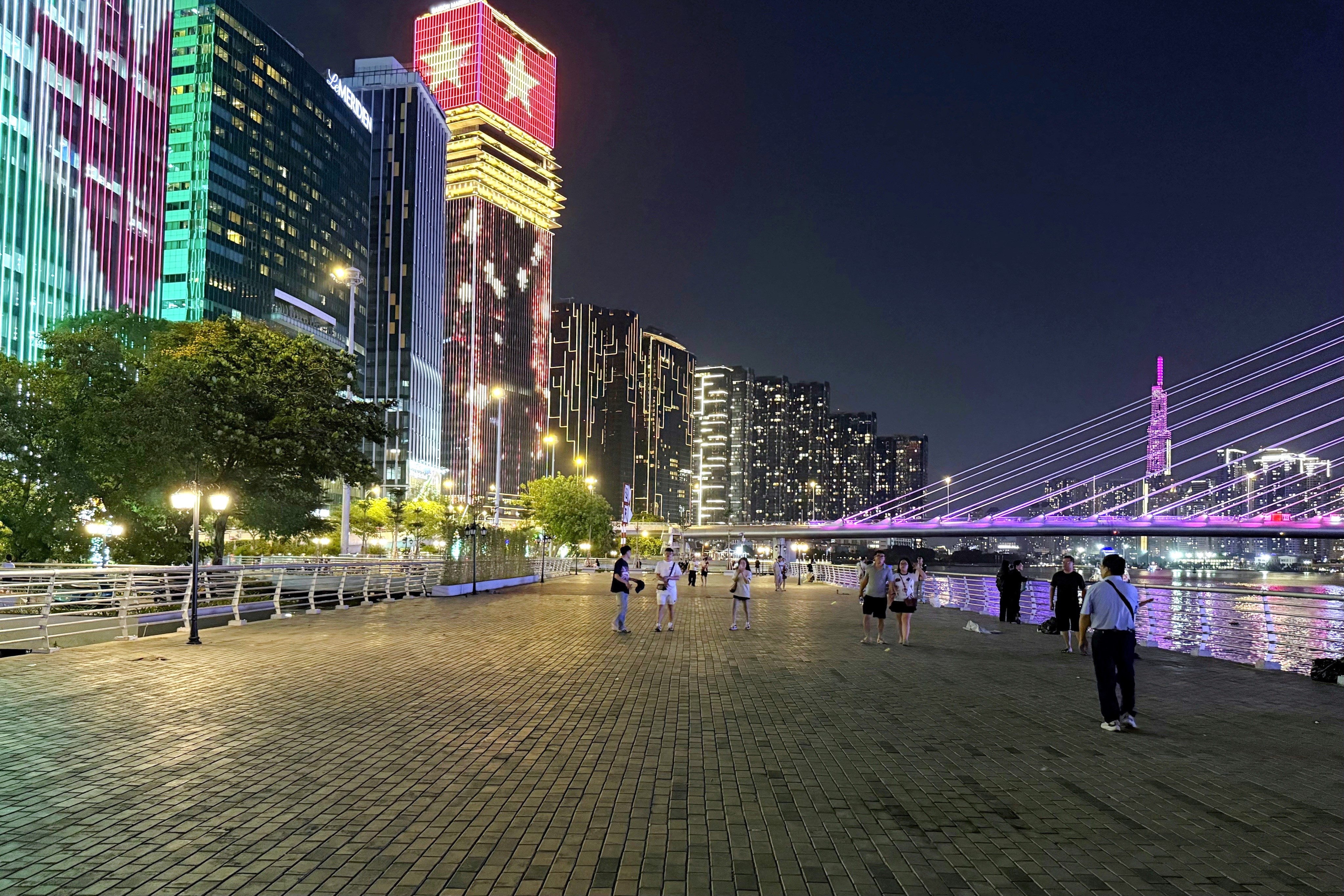 cong vien Bach Dang anh 2