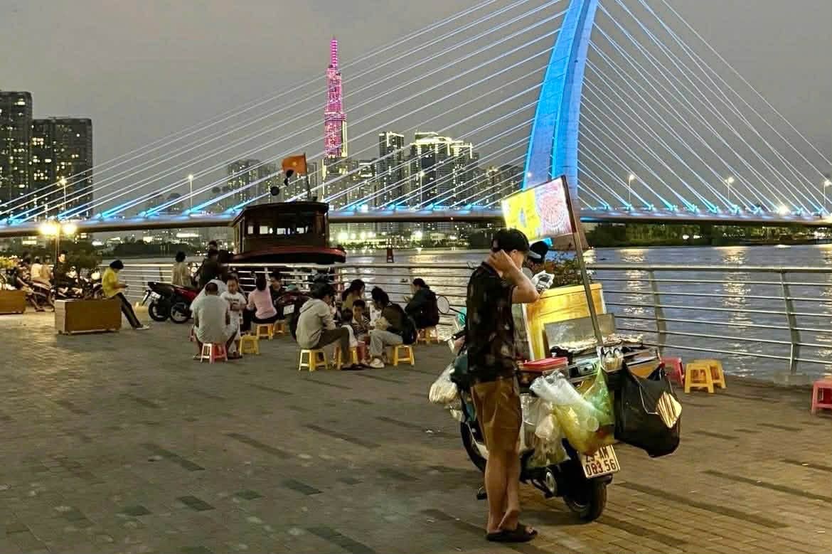 cong vien Bach Dang anh 6