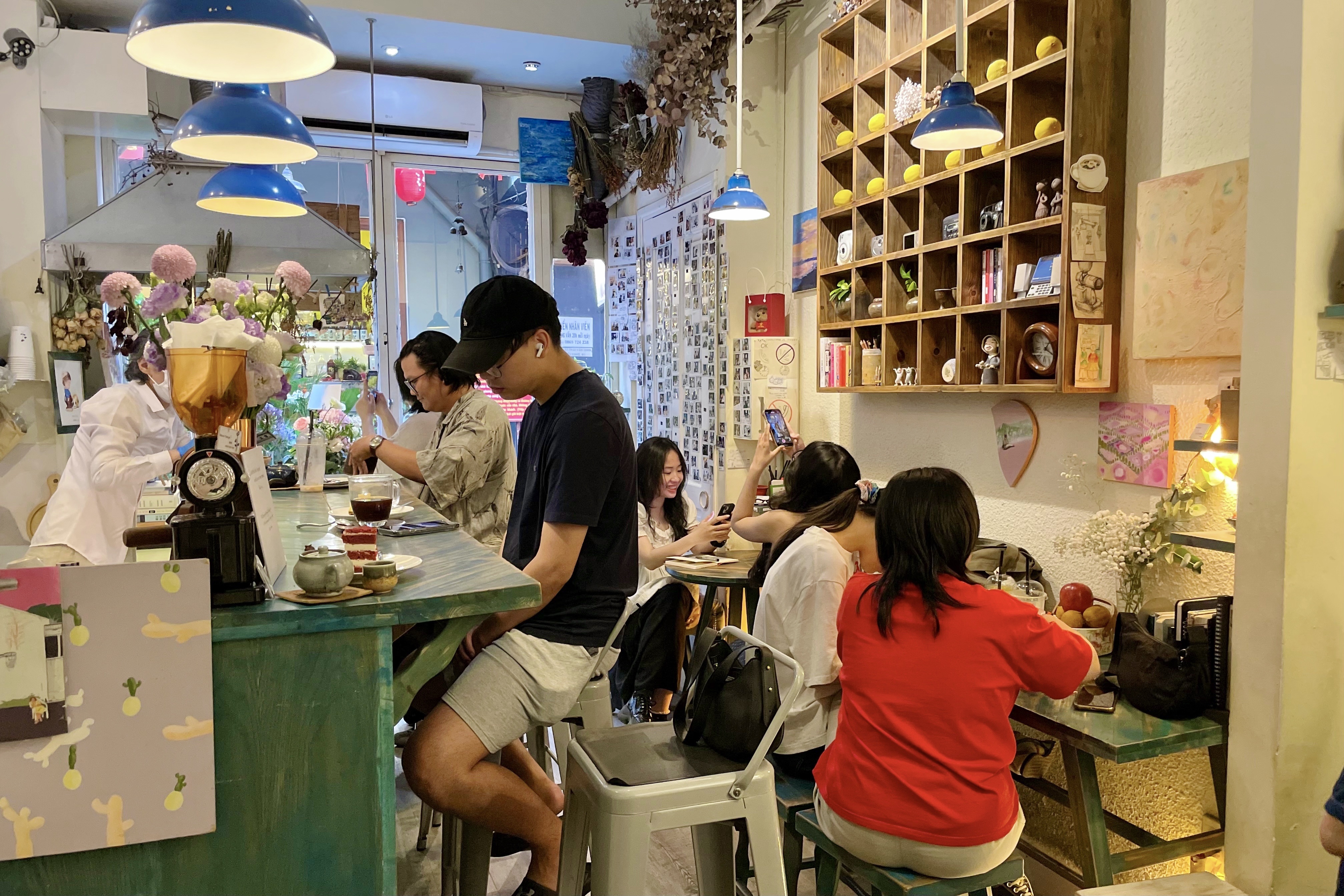 quan ca phe o TP.HCM anh 1