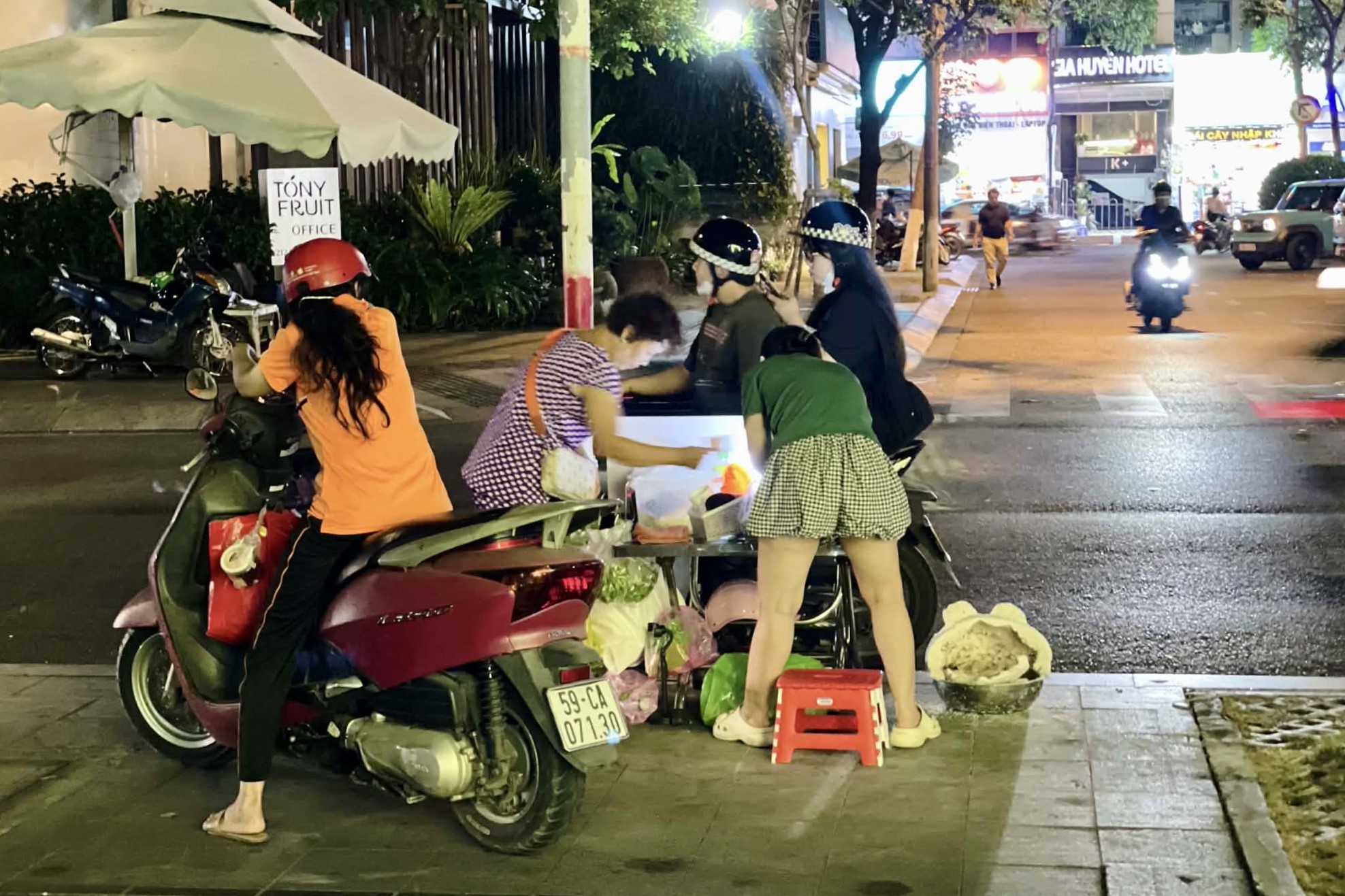 trung cut u muoi anh 3