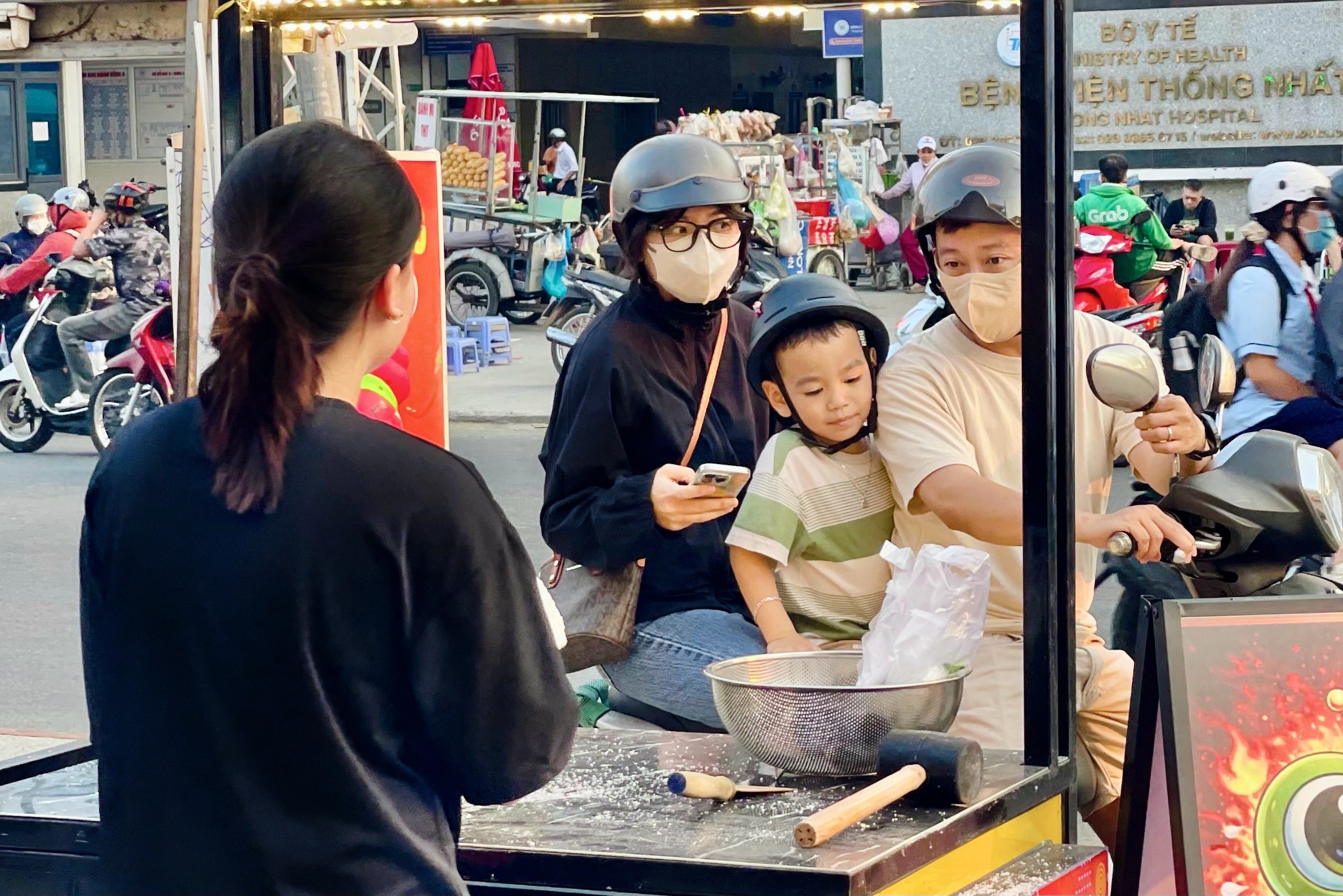 trung cut u muoi anh 2