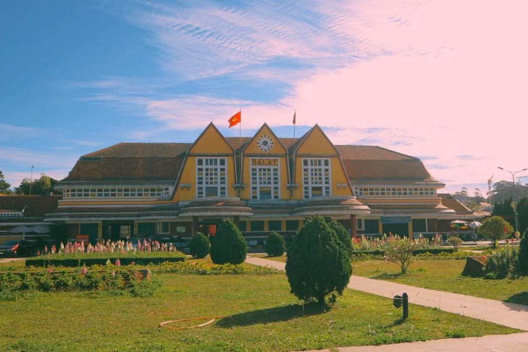 Ban the 2,5 trieu dong tham quan ga Da Lat 100 lan hinh anh