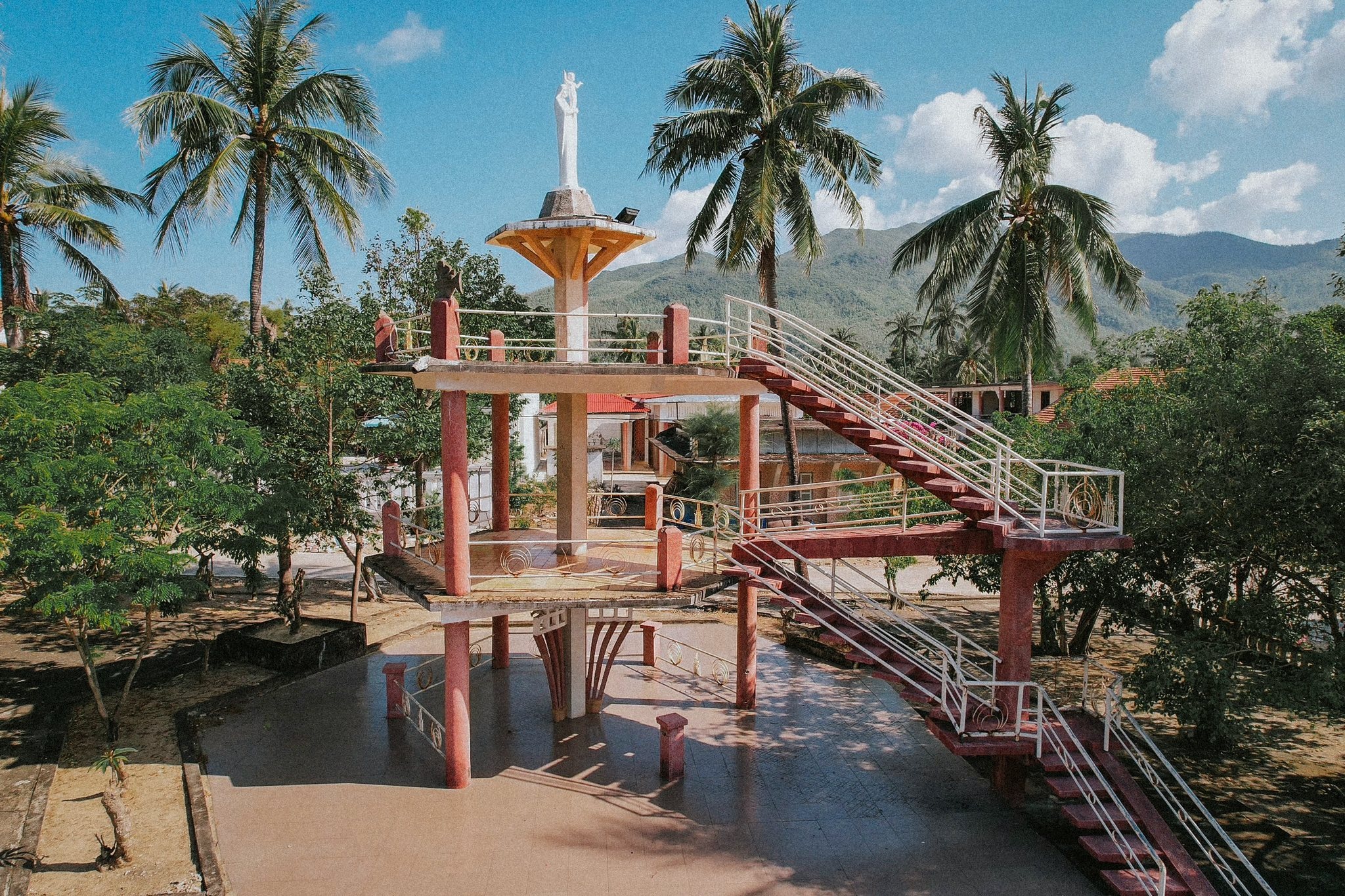 lang phong Quy Hoa anh 9