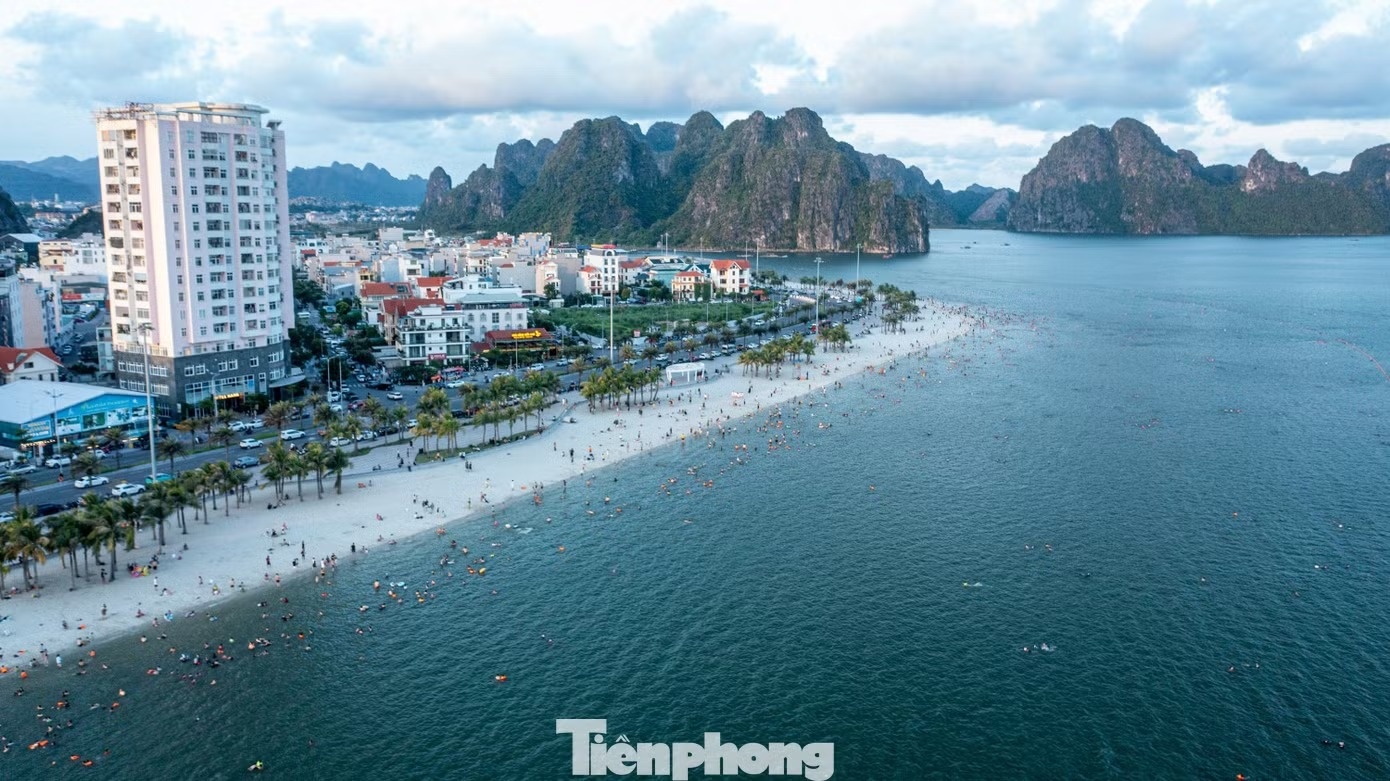 bien Ha Long anh 14