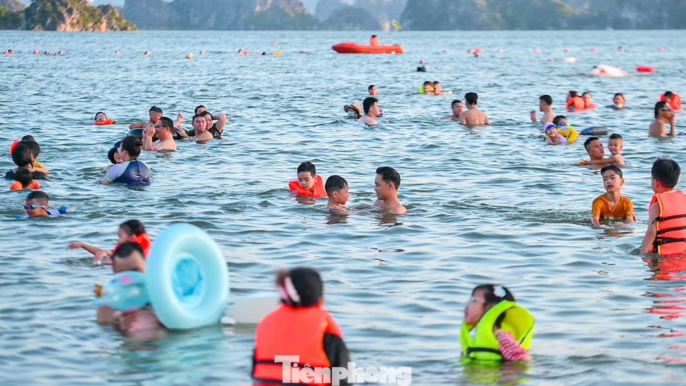 bien Ha Long anh 3