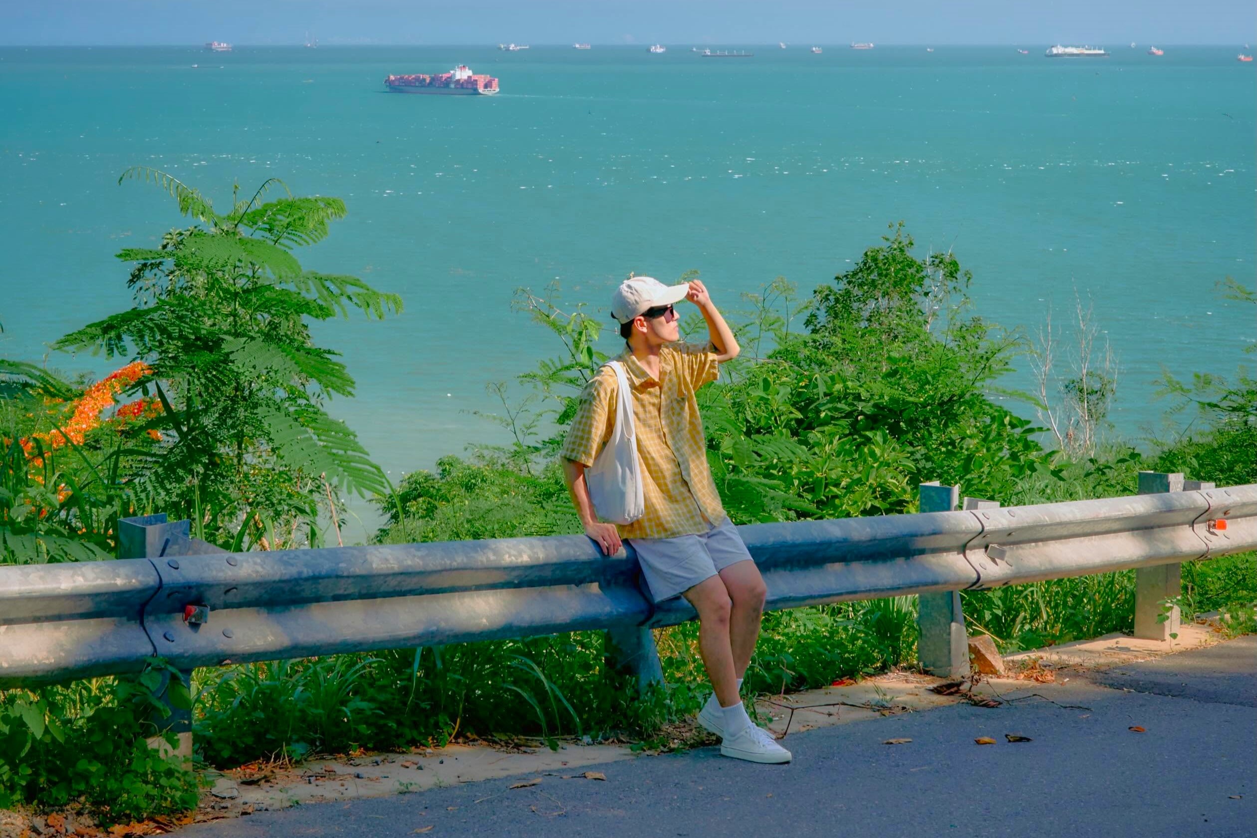 Mo rong duong len ngon hai dang 'song ao' 164 nam tuoi o Vung Tau hinh anh