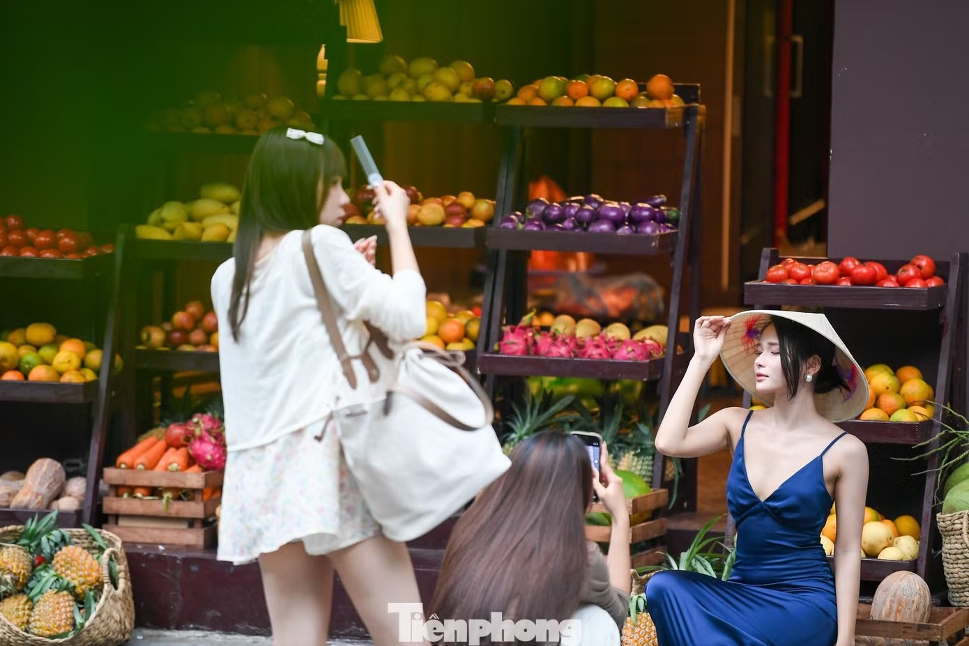 qu&aacute;n c&agrave; ph&ecirc; ảnh 1