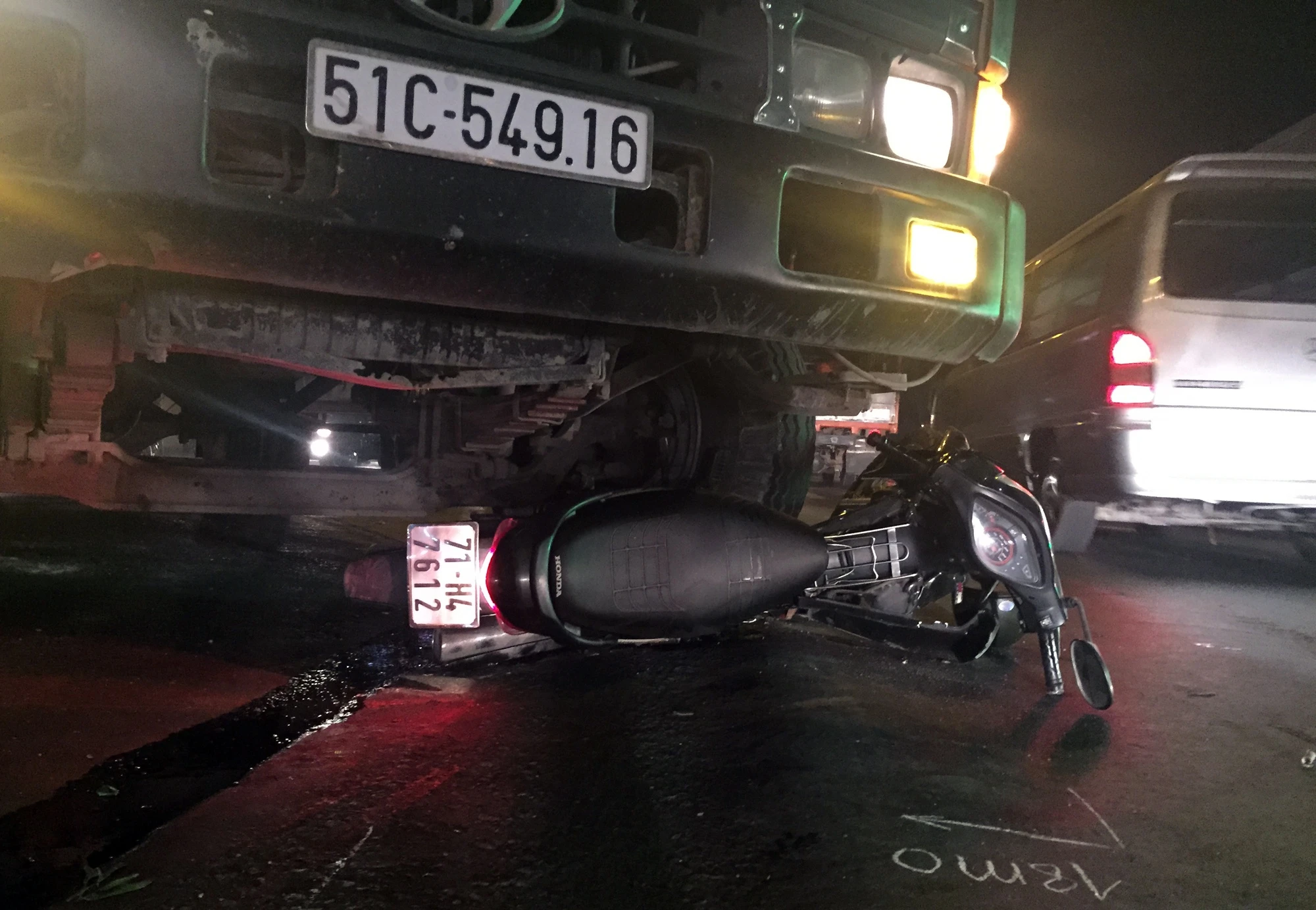 Tai xe xe tai bi danh anh 1