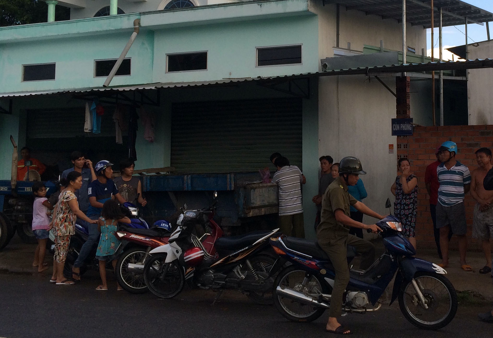 một người bị giết chết trong khi nhậu ảnh 1 mot nguoi bi giet chet trong khi nhau anh 1