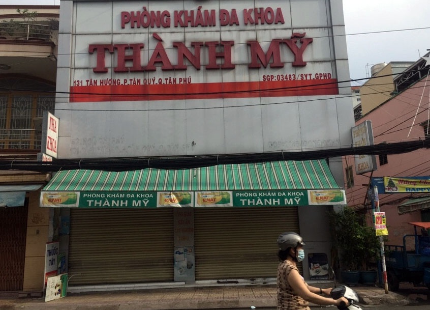 Co gai chet o phong kham: Nguoi me khan giong goi ten con hinh anh