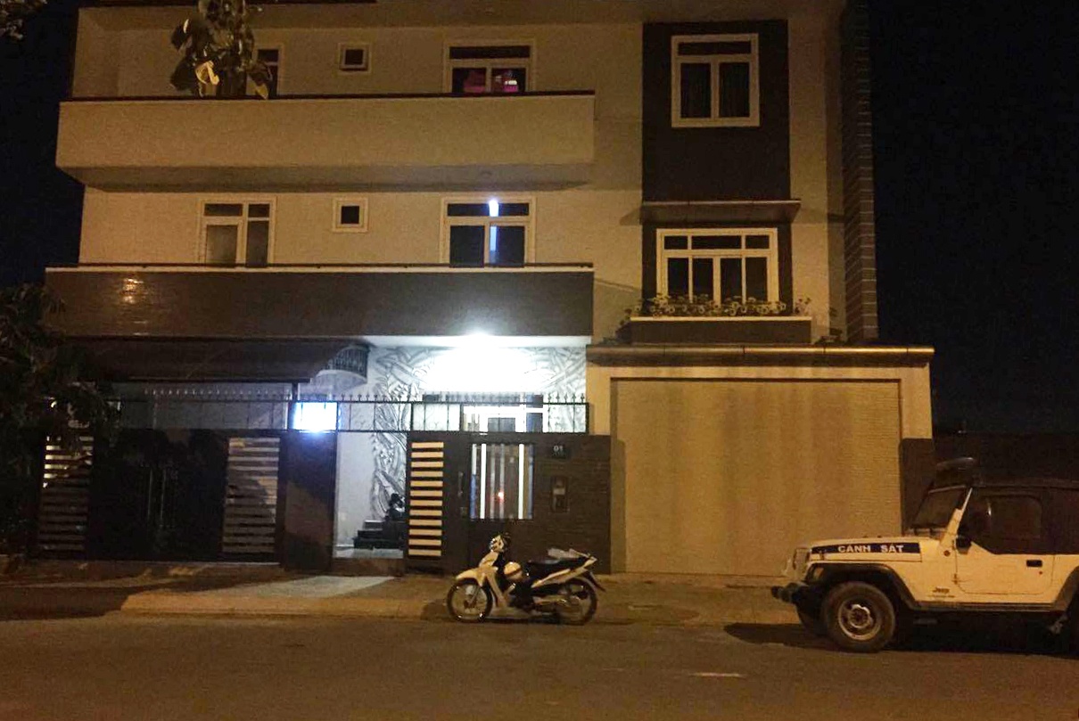 nhà kim tử long bị trộm đột nhập ảnh 1 nha kim tu long bi trom dot nhap anh 1