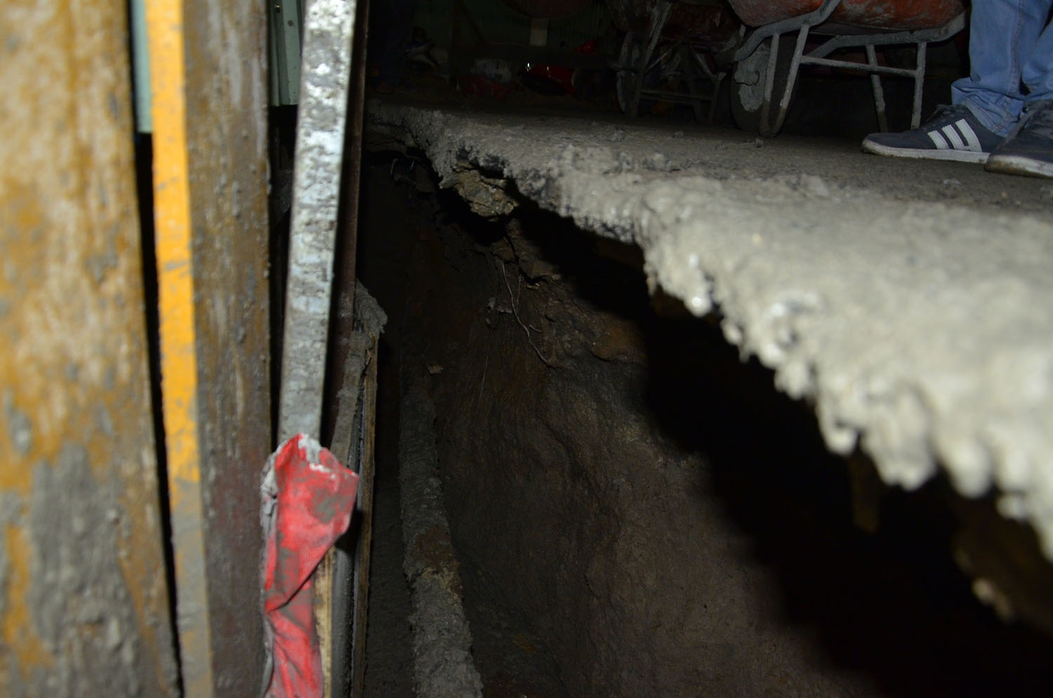 công trình ở sài gòn gây sụt lún ảnh 1 cong trinh o sai gon gay sut lun anh 1