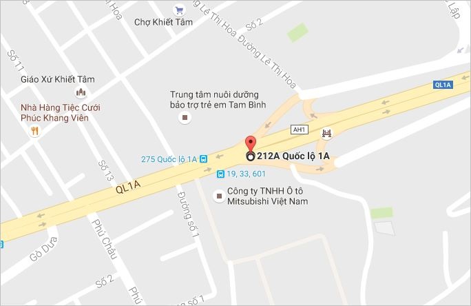 nguoi phu nu bi xe container can chet anh 2