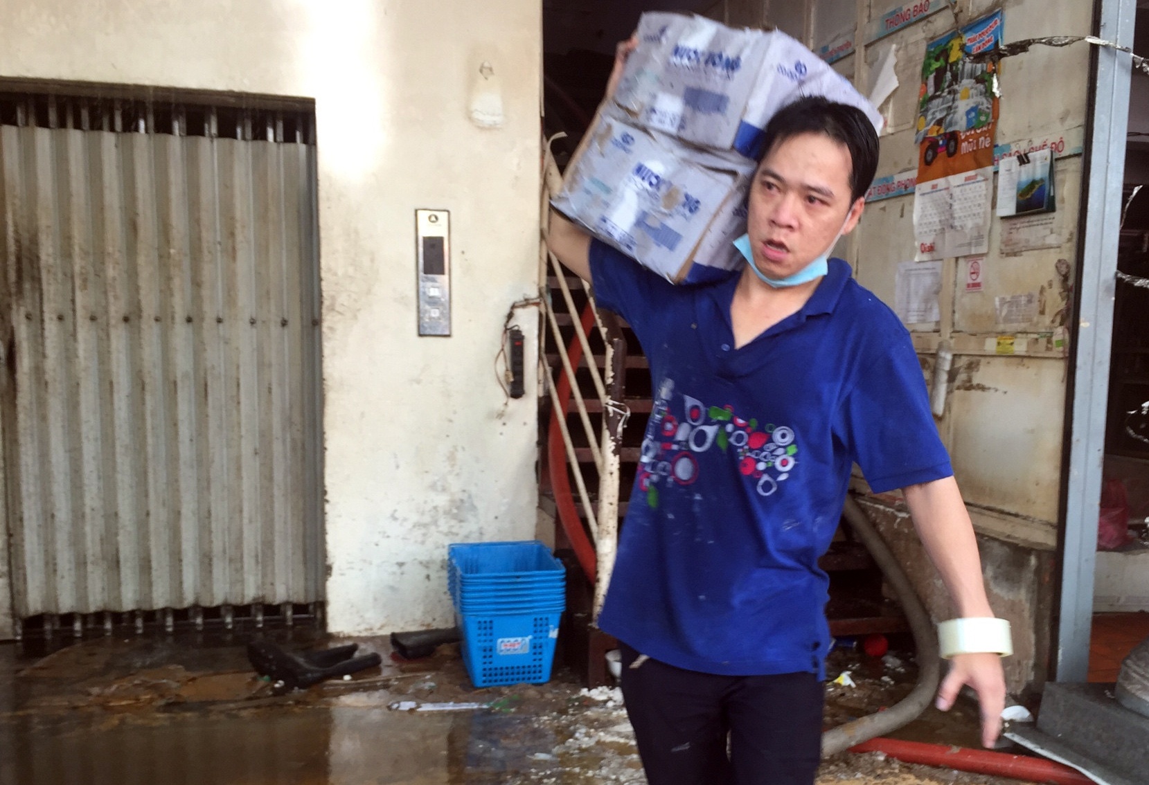 Chay Co.opmart, tieu thuong cho An Dong thao chay hinh anh