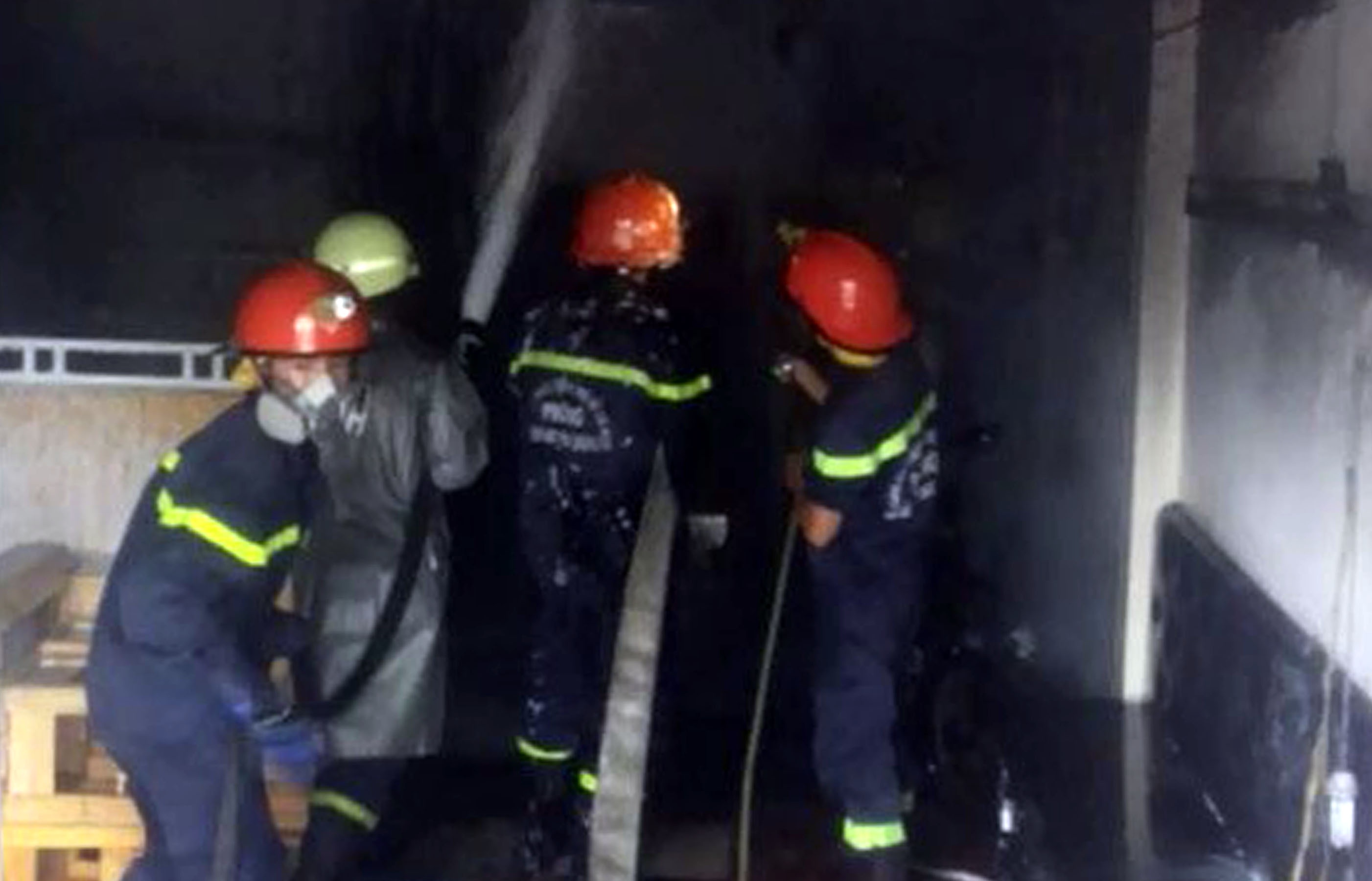 cháy xe nouvo ở sài gòn ảnh 1 chay xe nouvo o sai gon anh 1