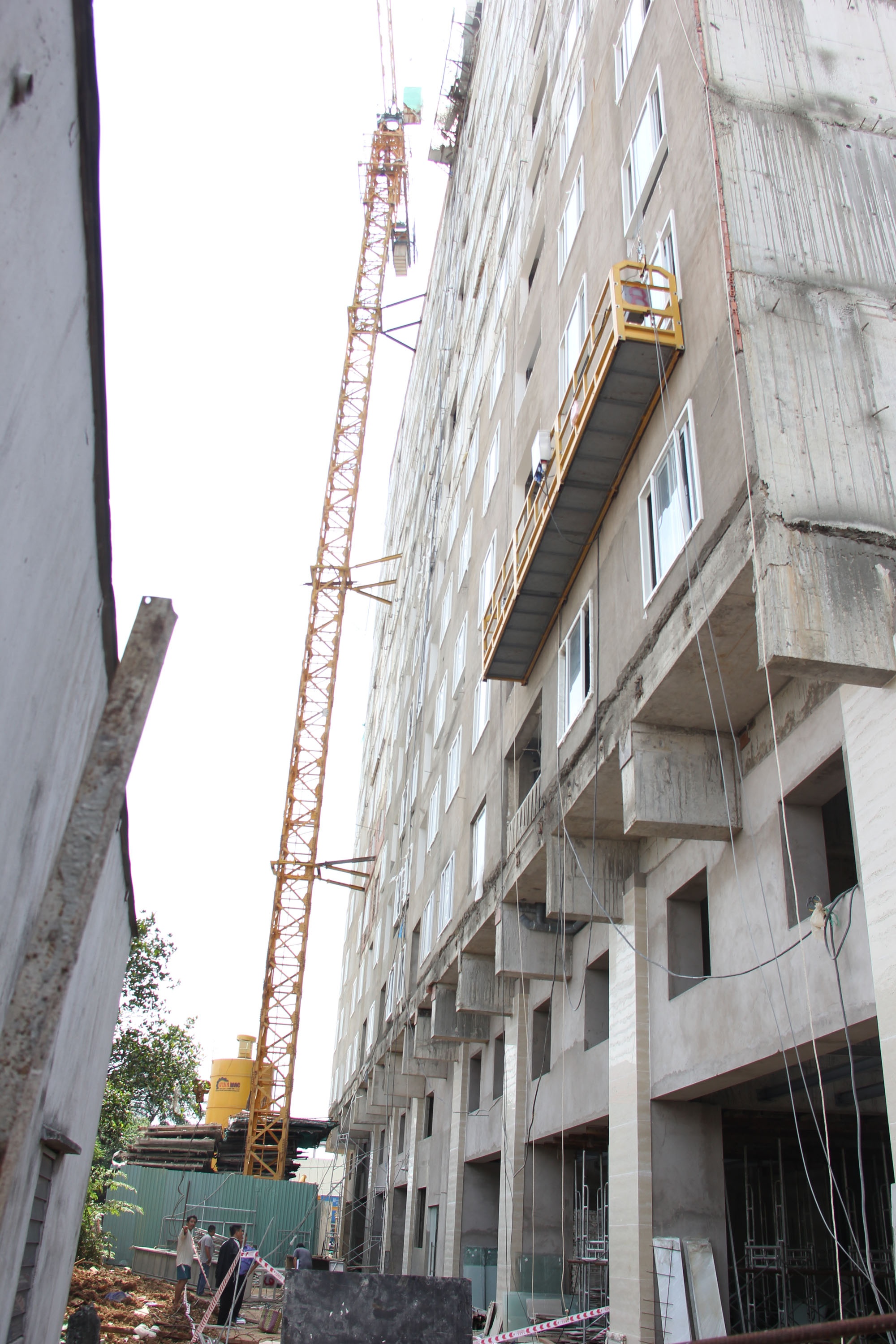 roi van thang,  2 nguoi thuong vong anh 1