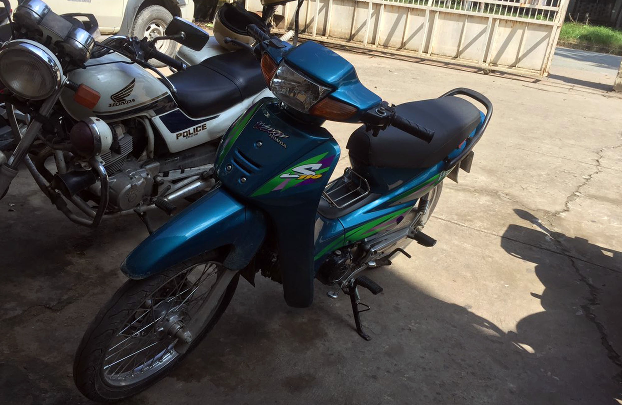 Cảnh sát giao thông bắt trộm  ảnh 2 Canh sat giao thong bat trom anh 2