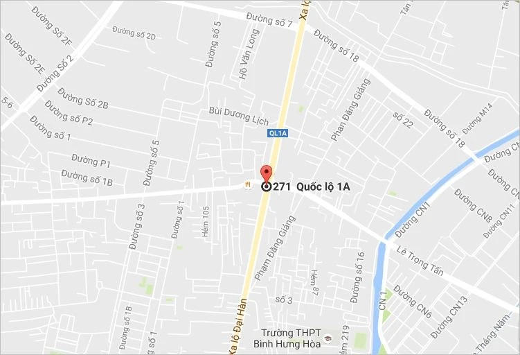 Nguoi dan ong va cham voi xe canh sat anh 2