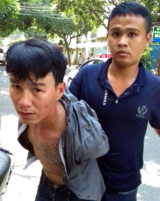 bat ten trom phu tung oto anh 1