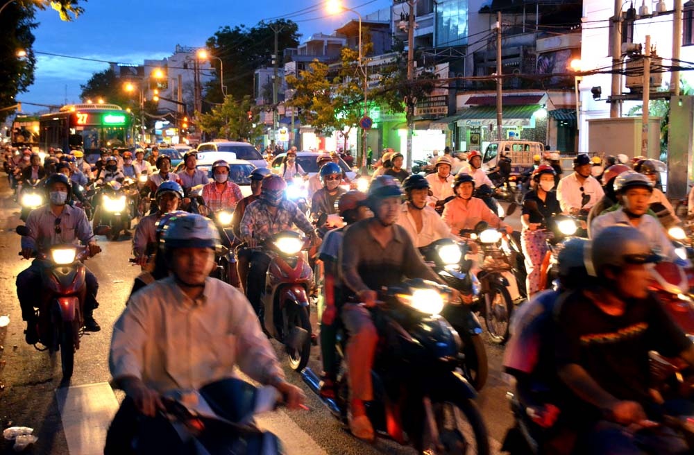 xe ngan hang gay tai nan anh 2