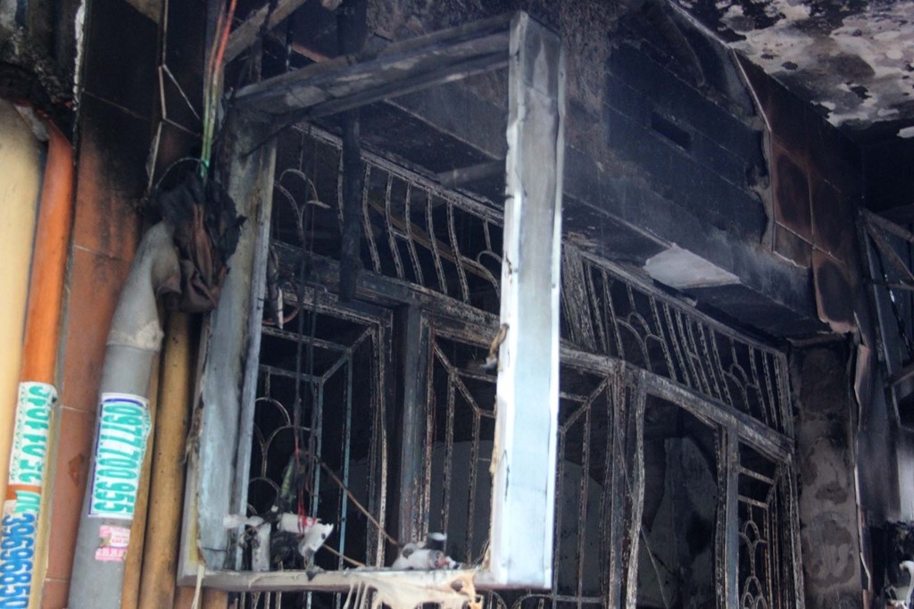 cháy nhà 6 người chết ở sài gòn ảnh 7 chay nha 6 nguoi chet o sai gon anh 7