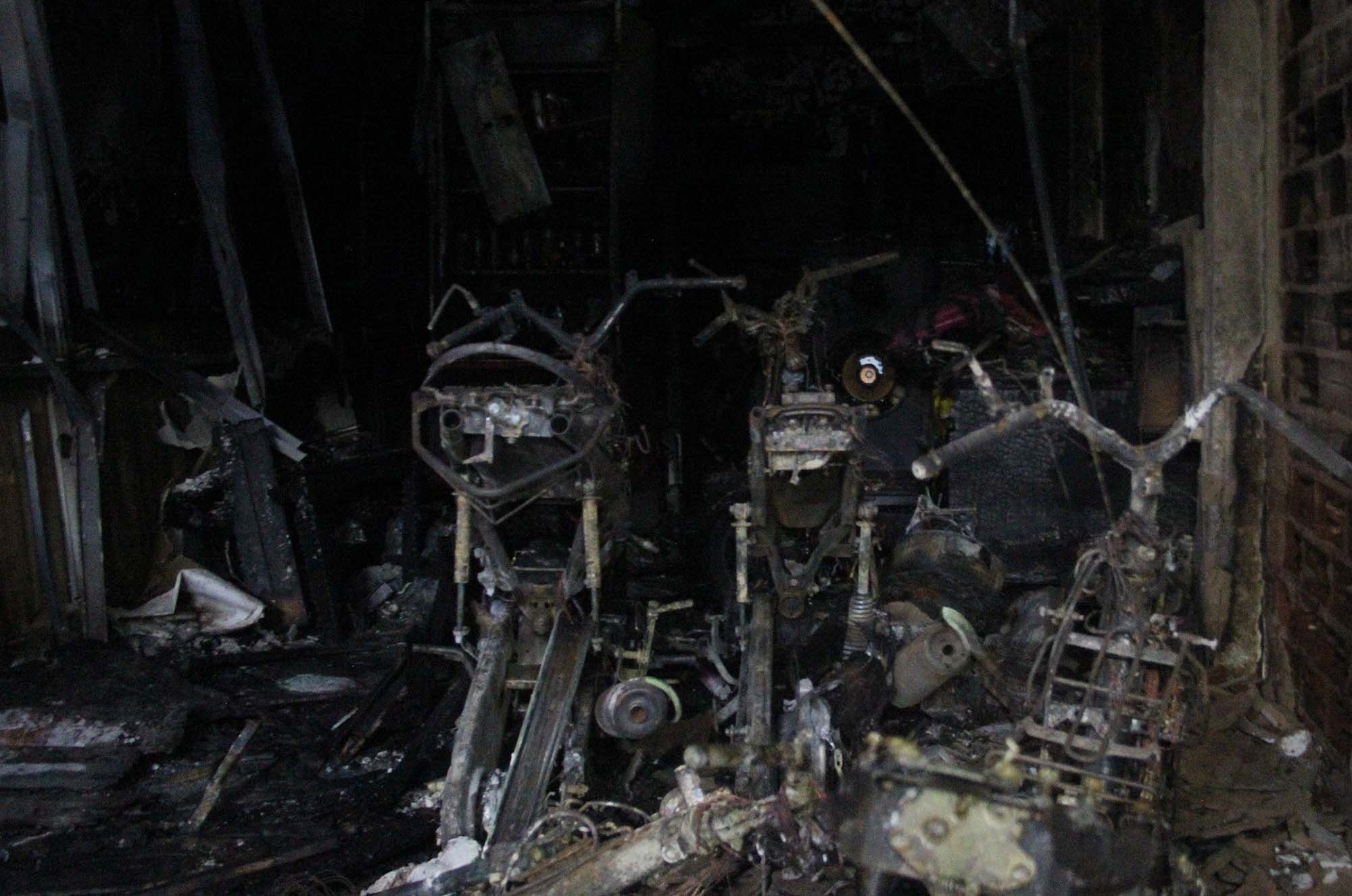 Hien truong vu chay quan ca phe 6 nguoi chet o Sai Gon hinh anh