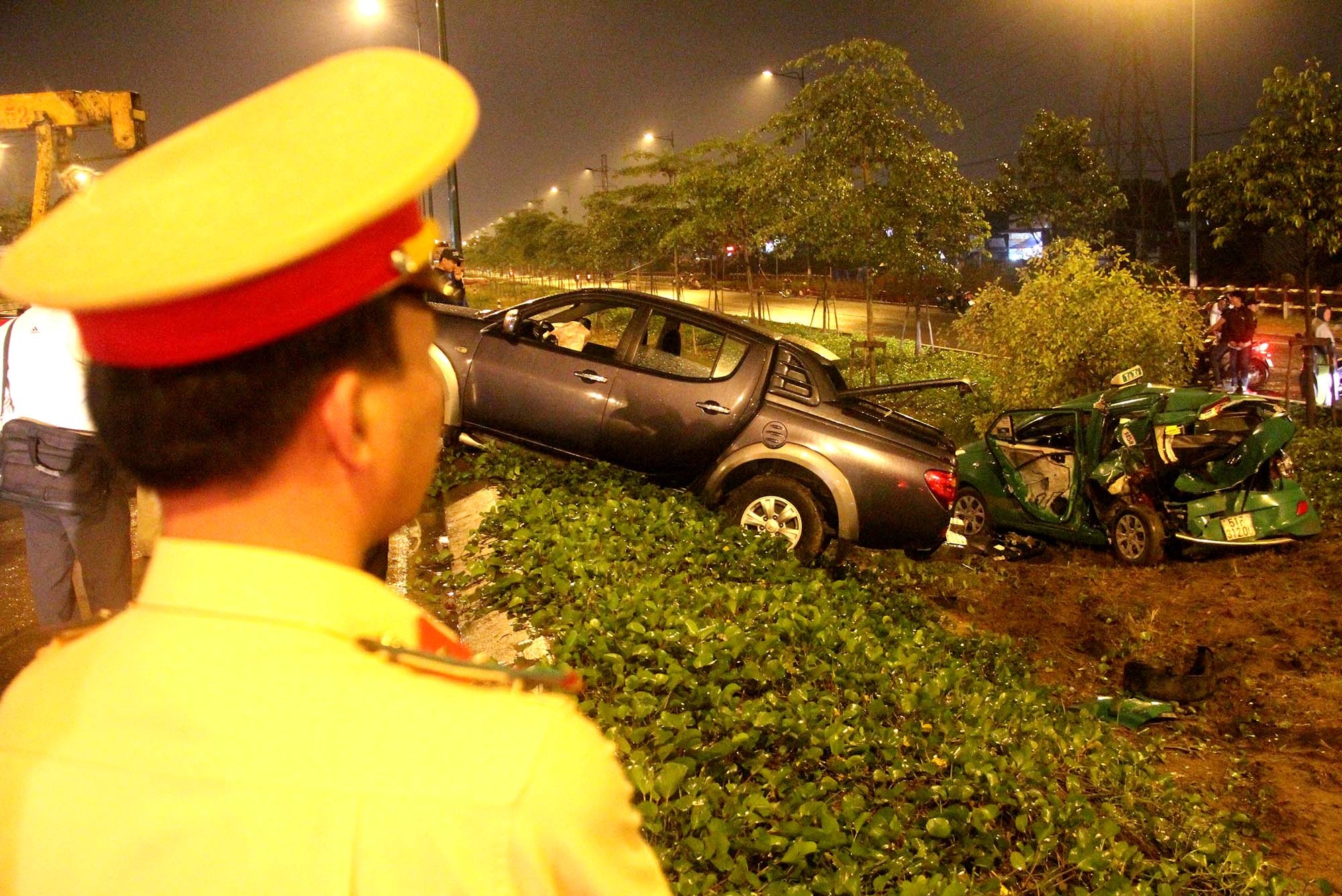 tai nan tren duong pham van dong anh 5