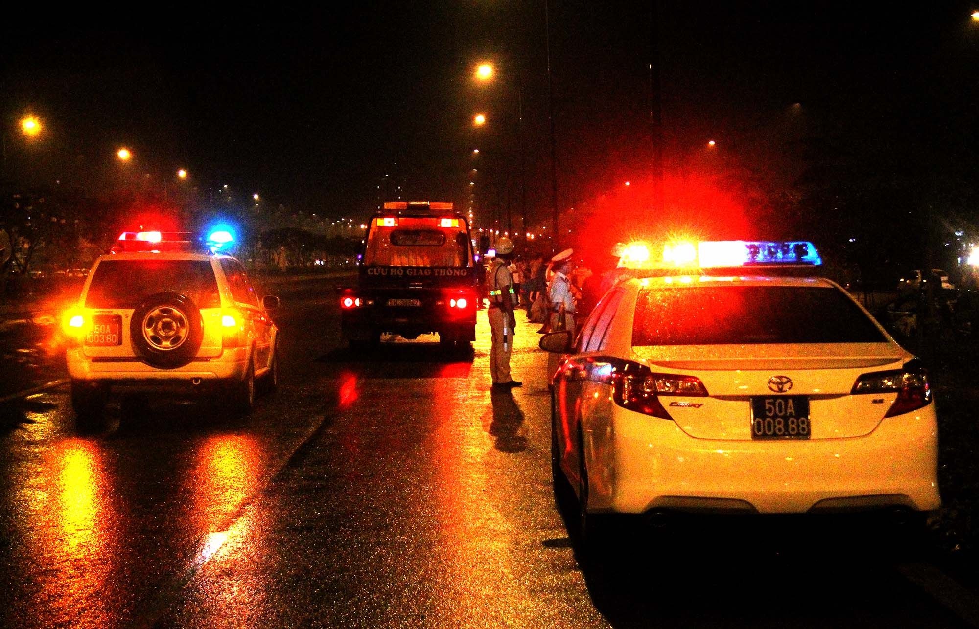 tai nan tren duong pham van dong anh 9