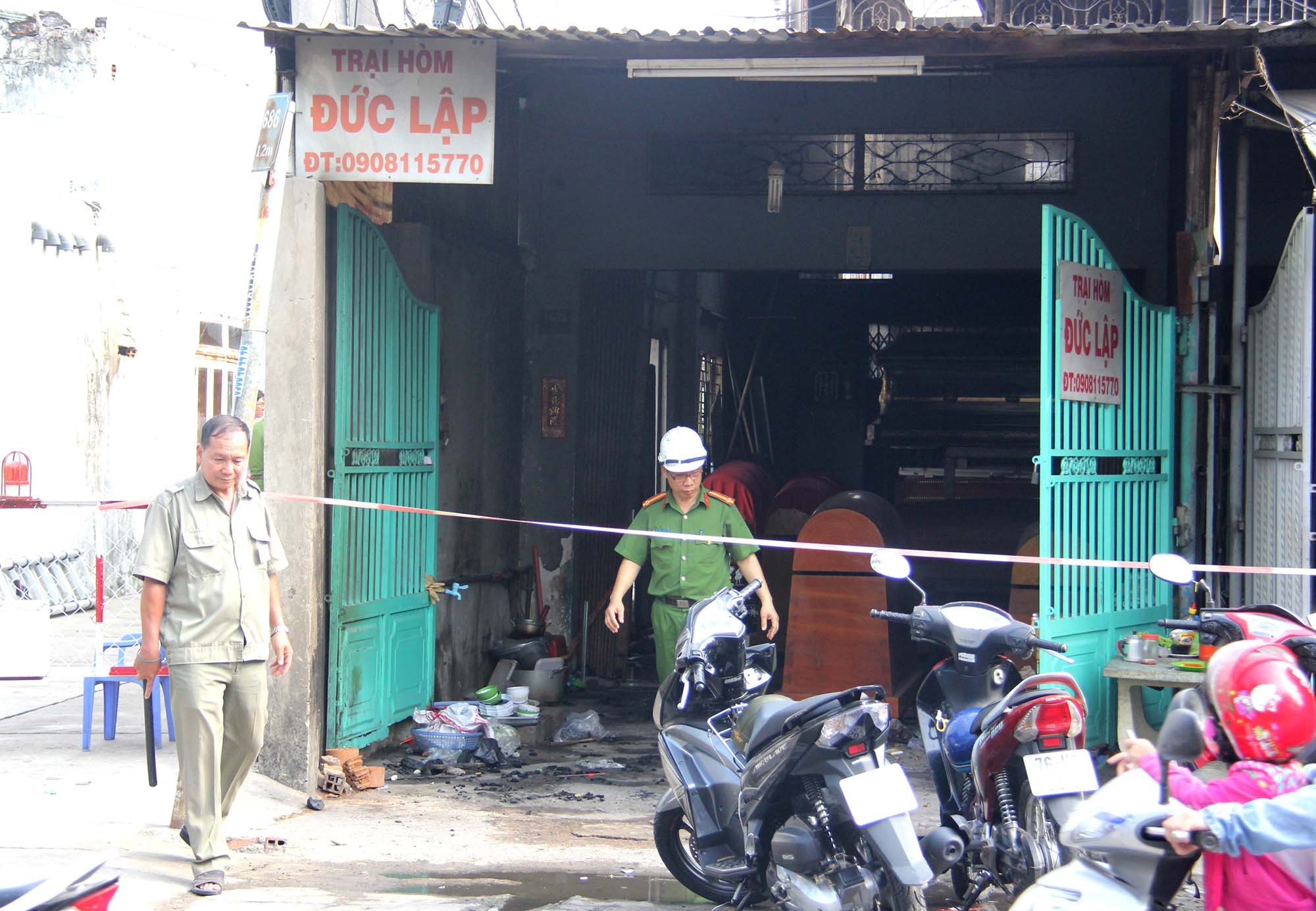 Hien truong vu chay trai hom o Sai Gon hinh anh