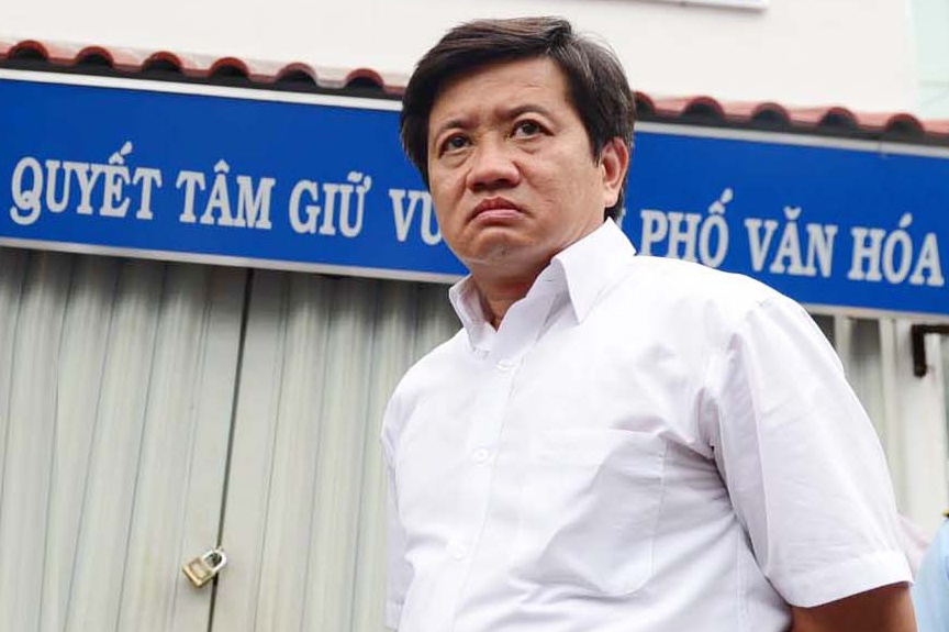 Ong Doan Ngoc Hai 'ho bien' tru so khu pho ngang nhien chiem via he hinh anh