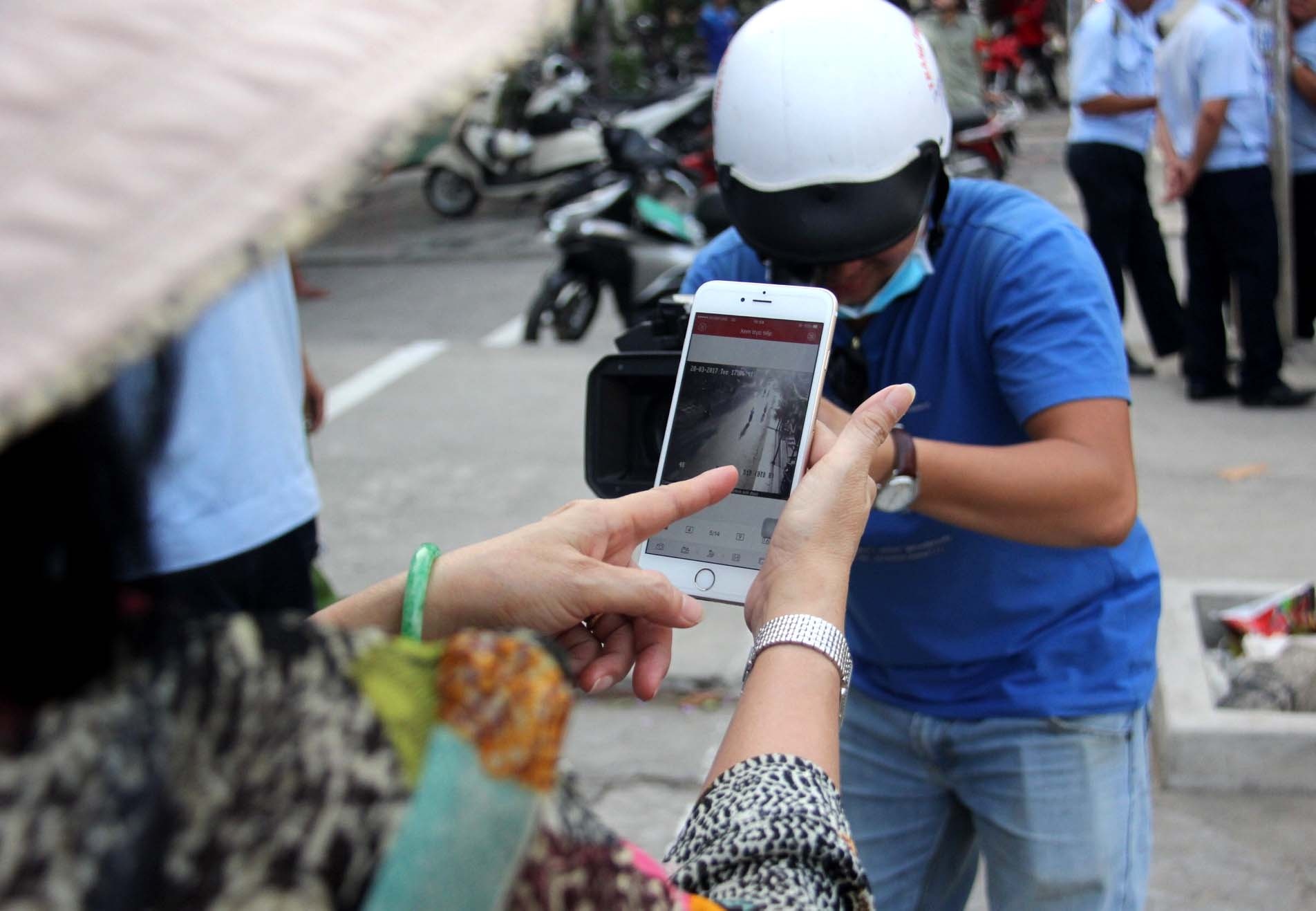 nu chu tich hua tu quan anh 2