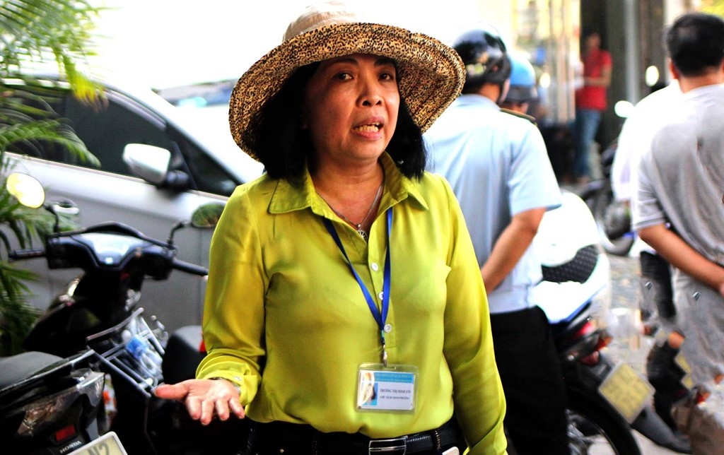 Nu chu tich hua 'tu quan': Toi cam thay ap luc truoc bao chi hinh anh