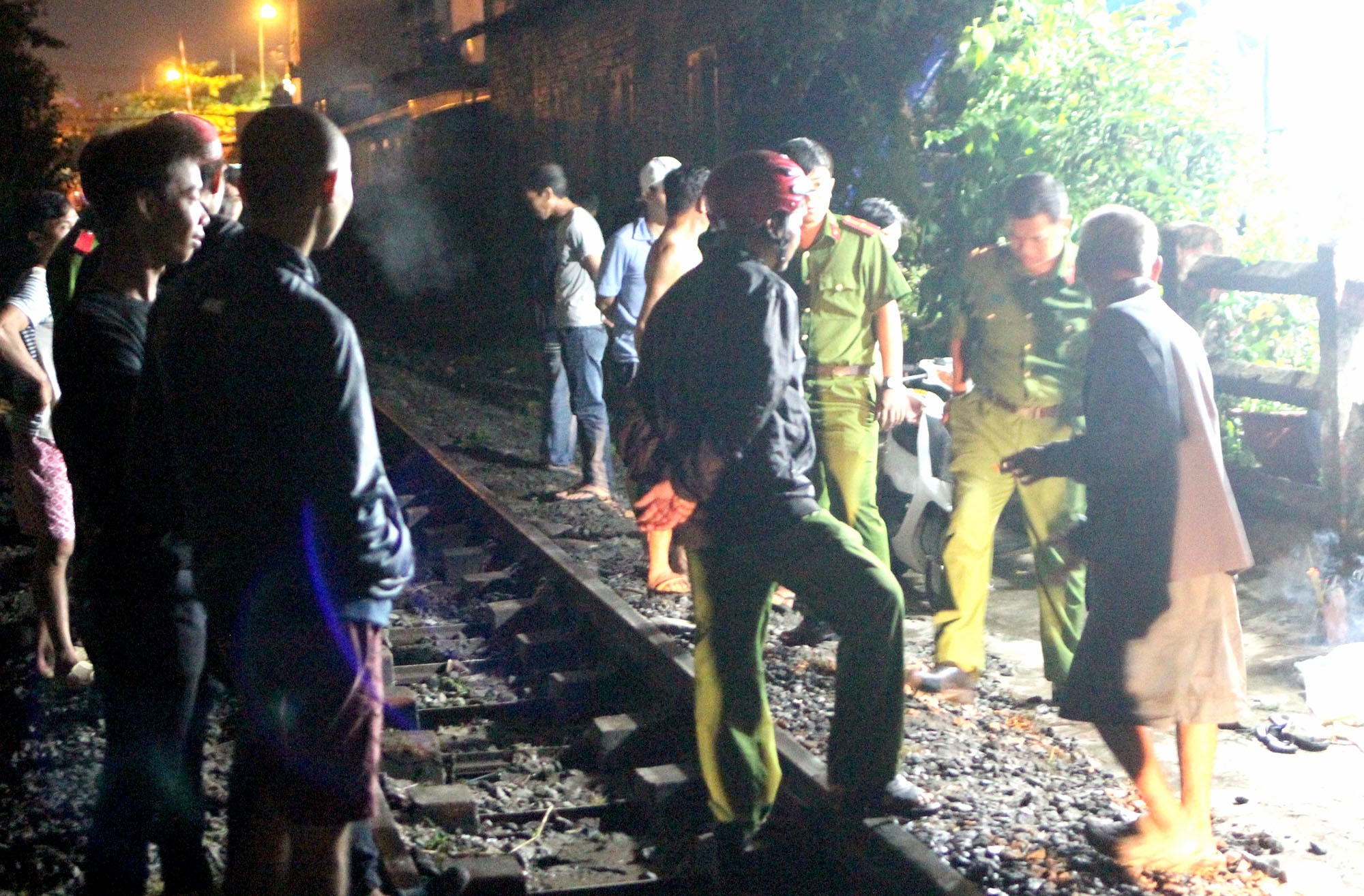 tau hoa can chet nguoi anh 1