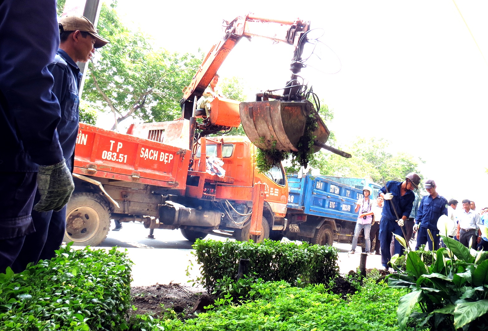 quan 1 dap bon hoa o sai gon anh 2