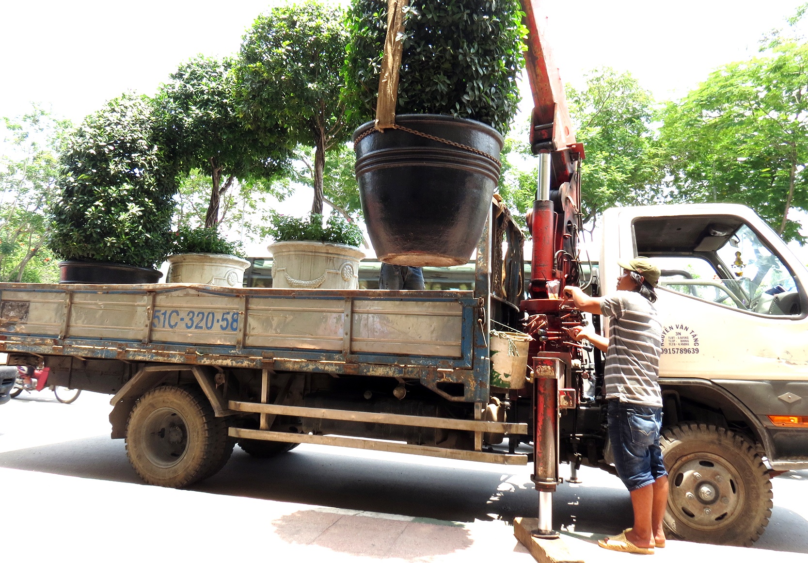 quan 1 dap bon hoa o sai gon anh 3