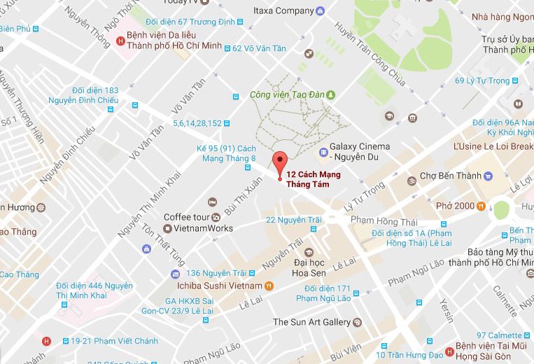 Ôtô buýt cán người tử vong ảnh 2 Oto buyt can nguoi tu vong anh 2