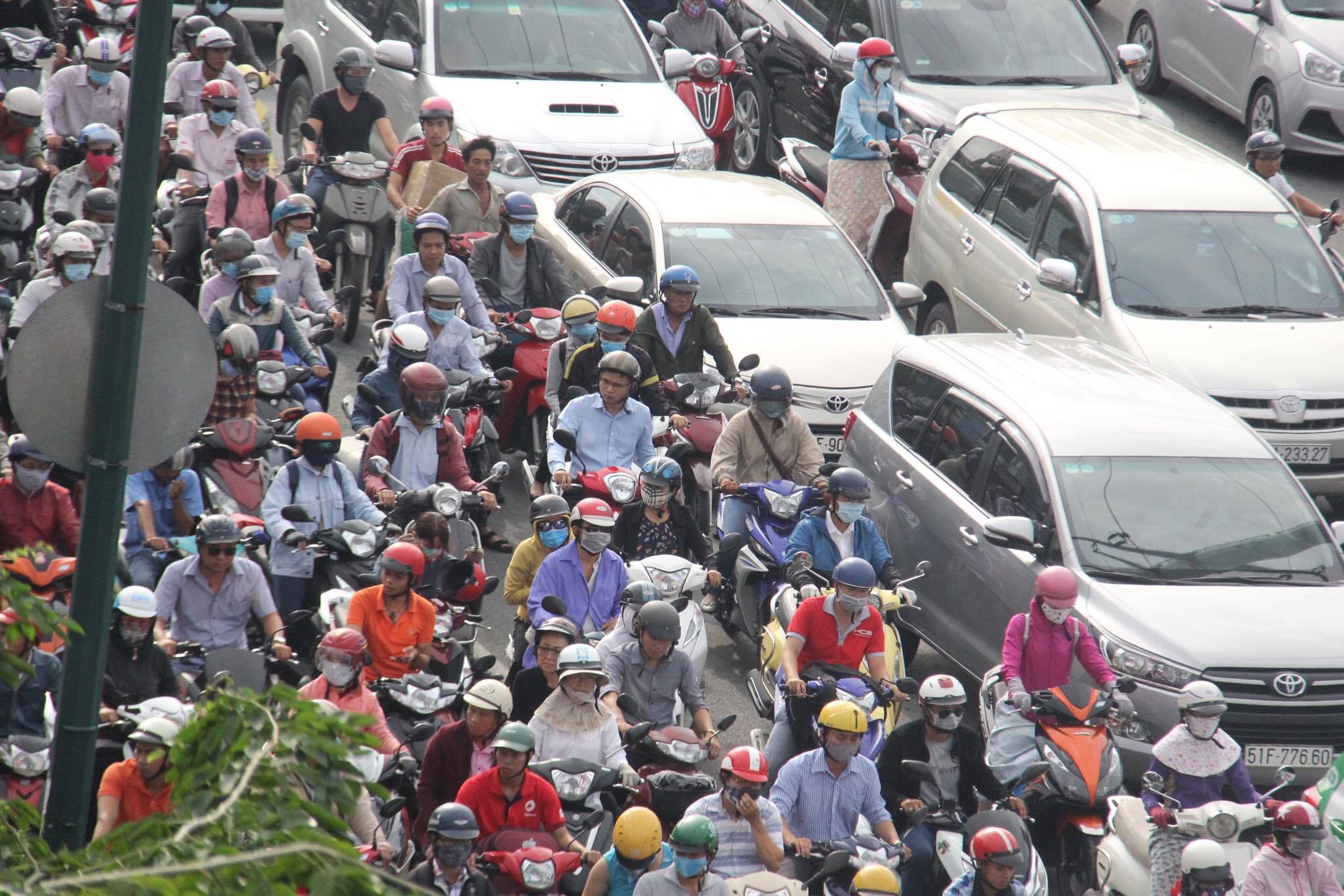 ben xe mien dong ket xe anh 16