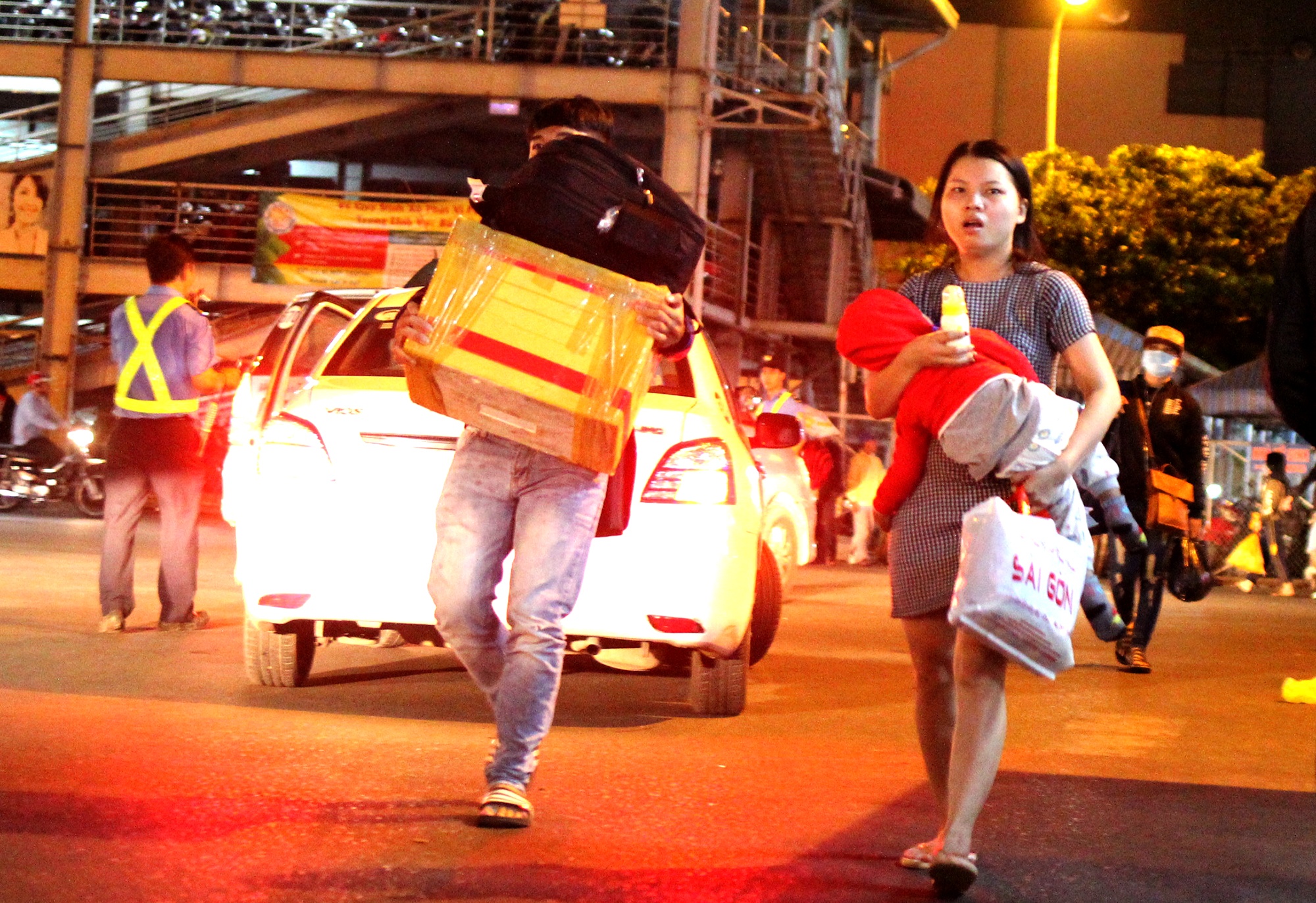 ben xe mien dong ket xe anh 8