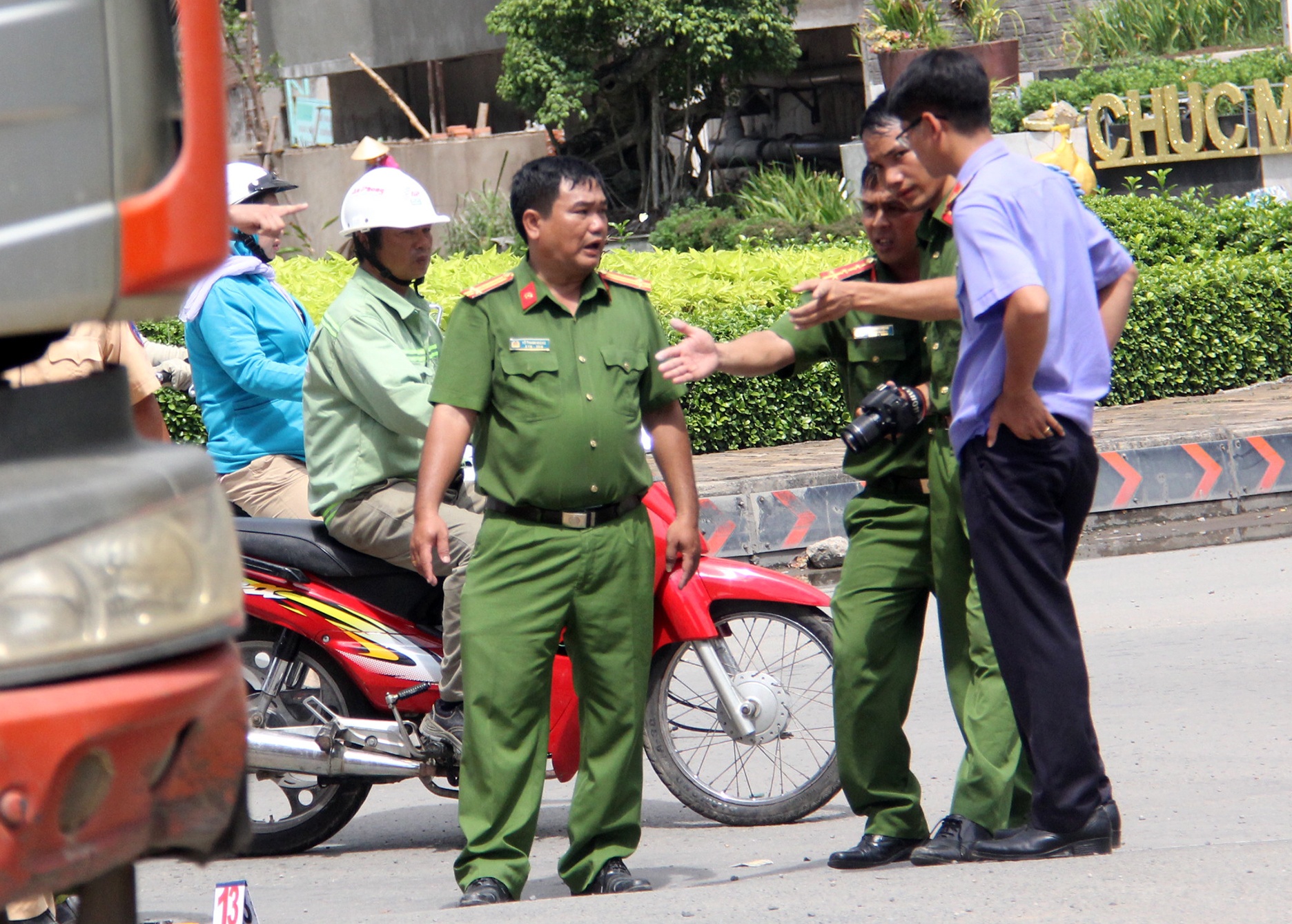 xe chở đất gây tai nạn ảnh 2 xe cho dat gay tai nan anh 2