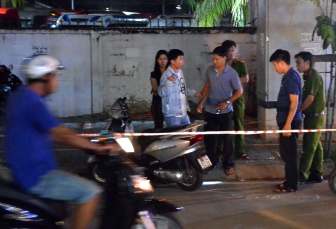 Nguoi dan ong 47 tuoi guc chet tren ghe da khuon vien benh vien hinh anh