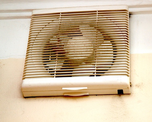 Chiec quat hut gio trong chuyen an san xuat ma tuy lon nhat nuoc hinh anh