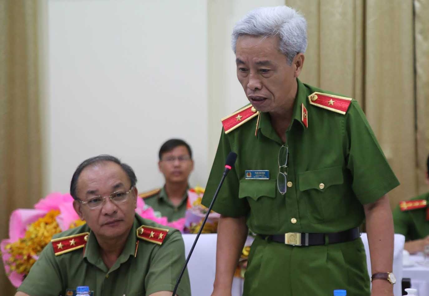 Tuong Phan Anh Minh ke chuyen trinh sat bi thuong khi pha an ma tuy hinh anh