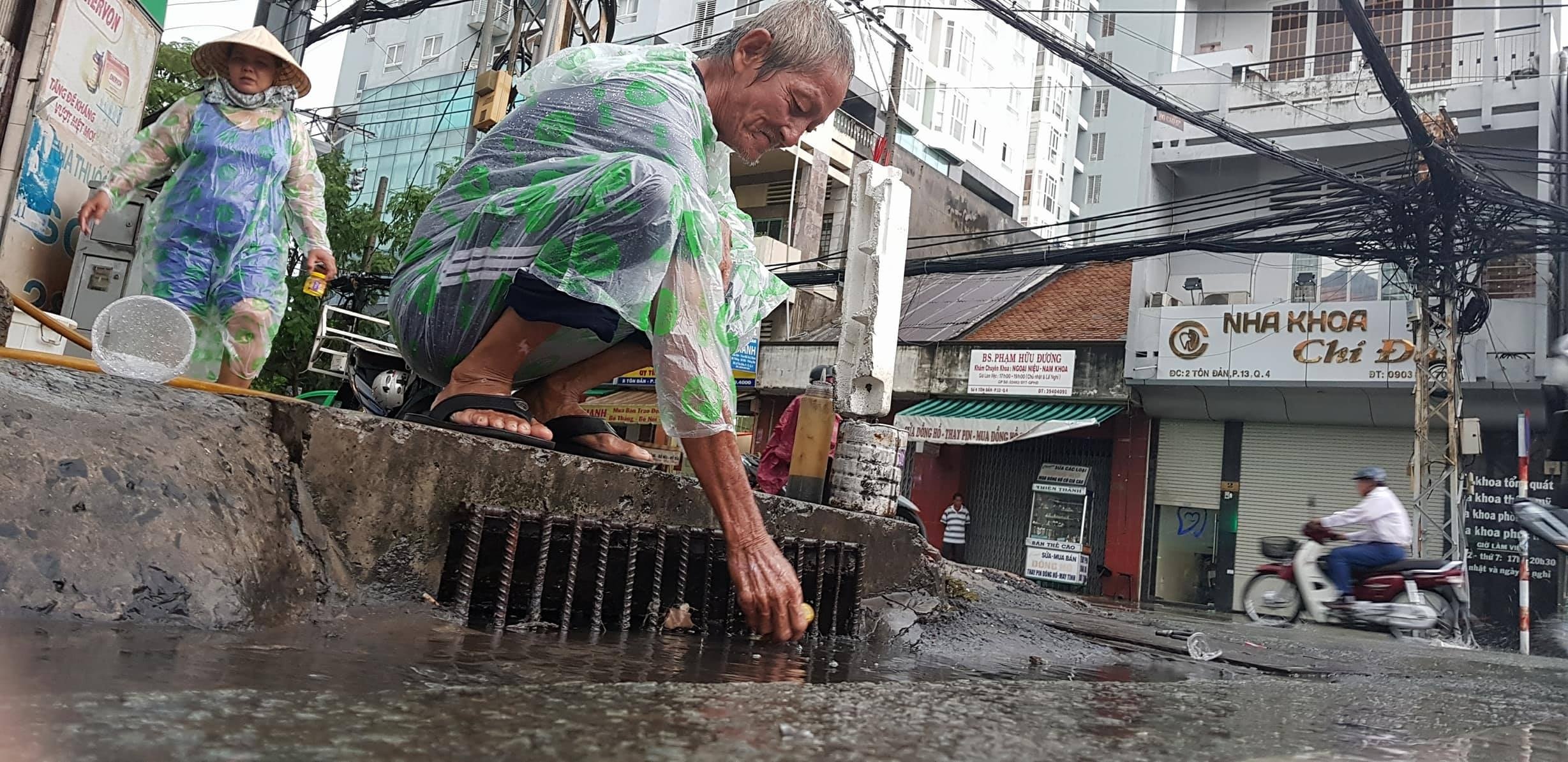 sài gòn ngập nặng sau mưa lớn ảnh 6 sai gon ngap nang sau mua lon anh 6