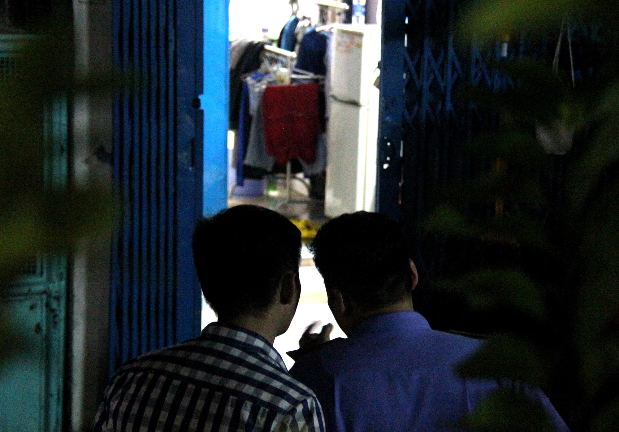 thanh niên gục chết trong nhà trọ ảnh 2 thanh nien guc chet trong nha tro anh 2