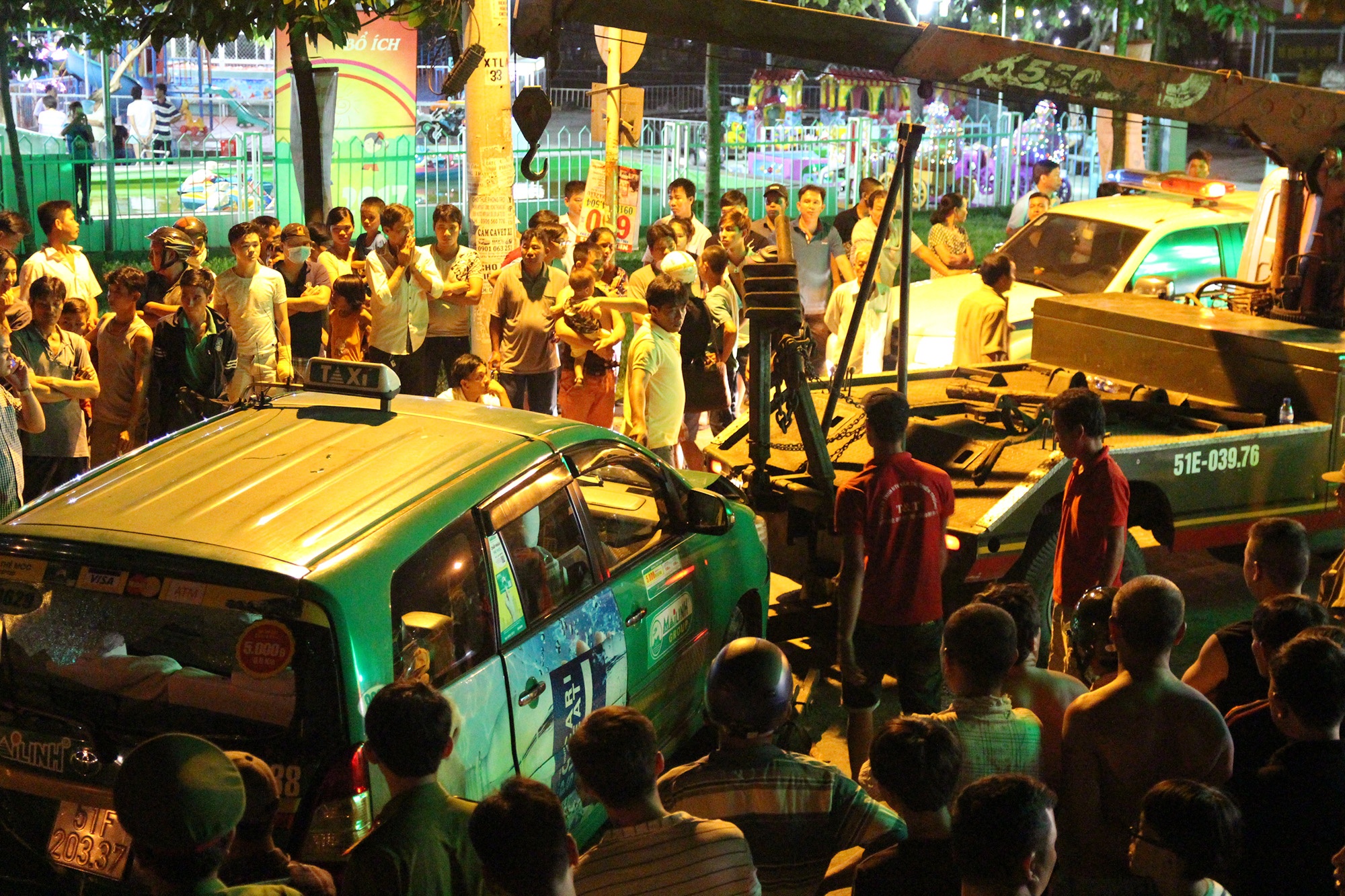 Nhan chung ke phut xay ra vu 13 xe dam lien hoan lam 2 nguoi chet hinh anh