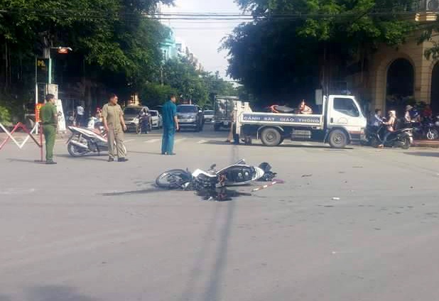 tai nạn xe đầu kéo ảnh 2 tai nan xe dau keo anh 2