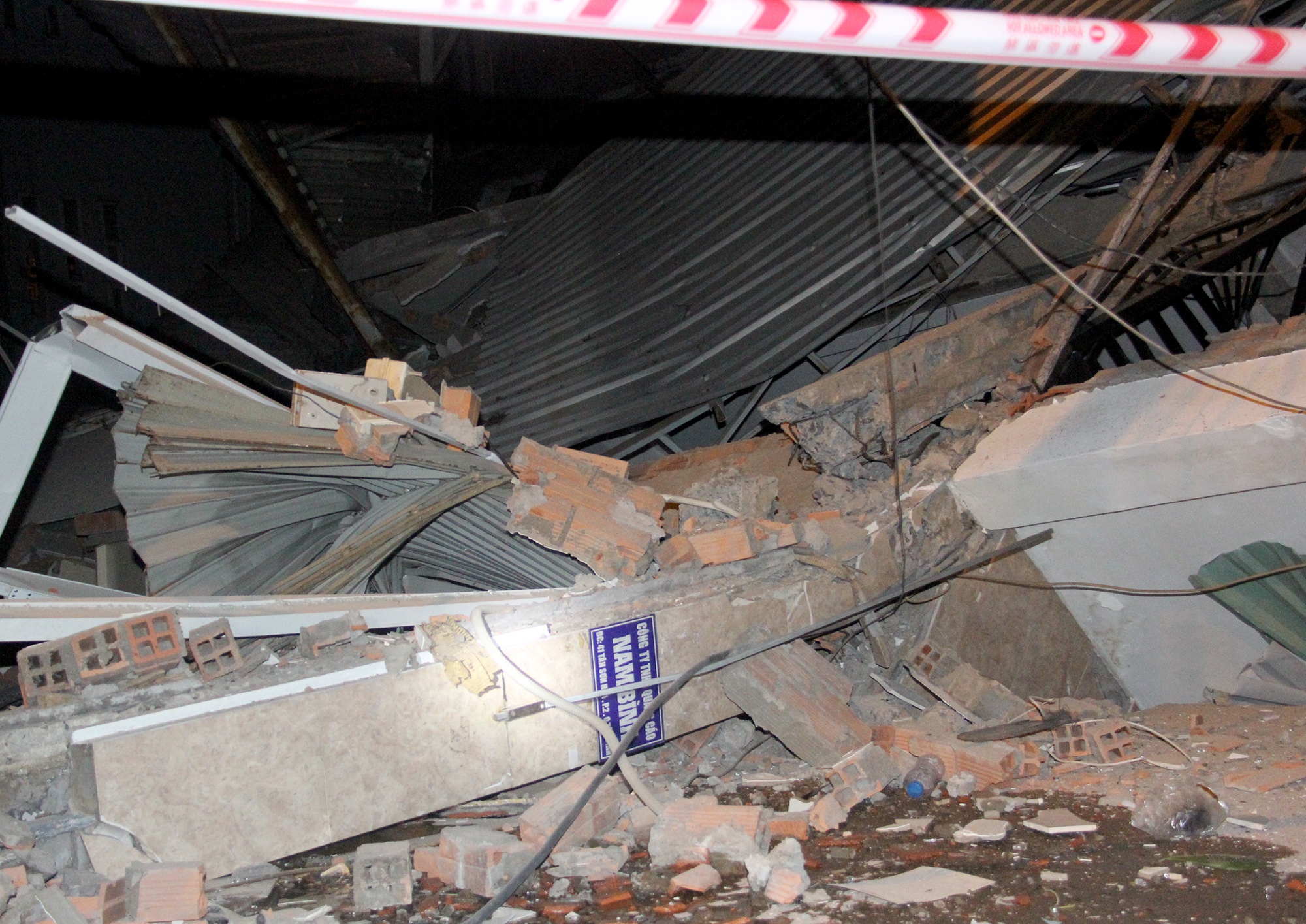 nhân chứng kể phút nhà sập ảnh 1 nhan chung ke phut nha sap anh 1